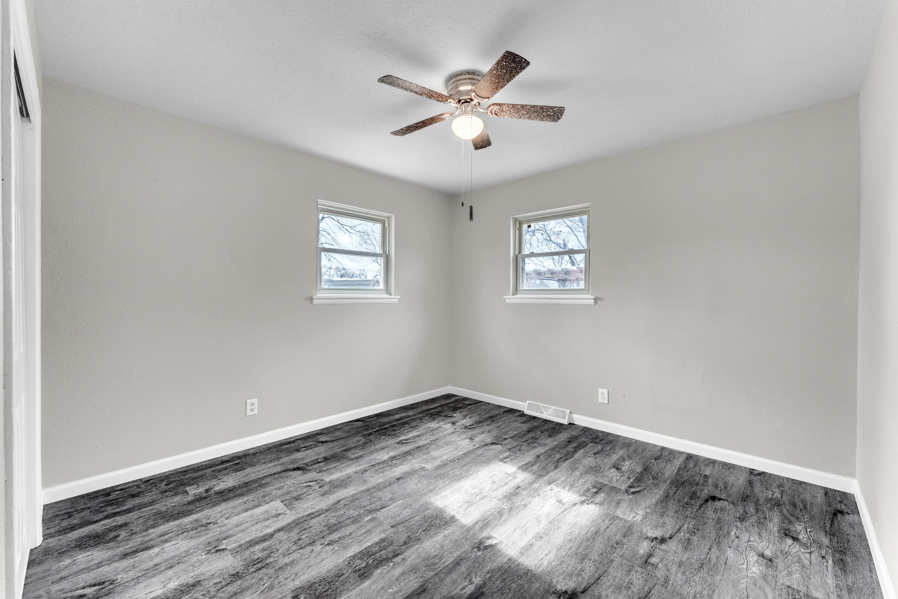 1500 West Hamilton Street Property Photo 11