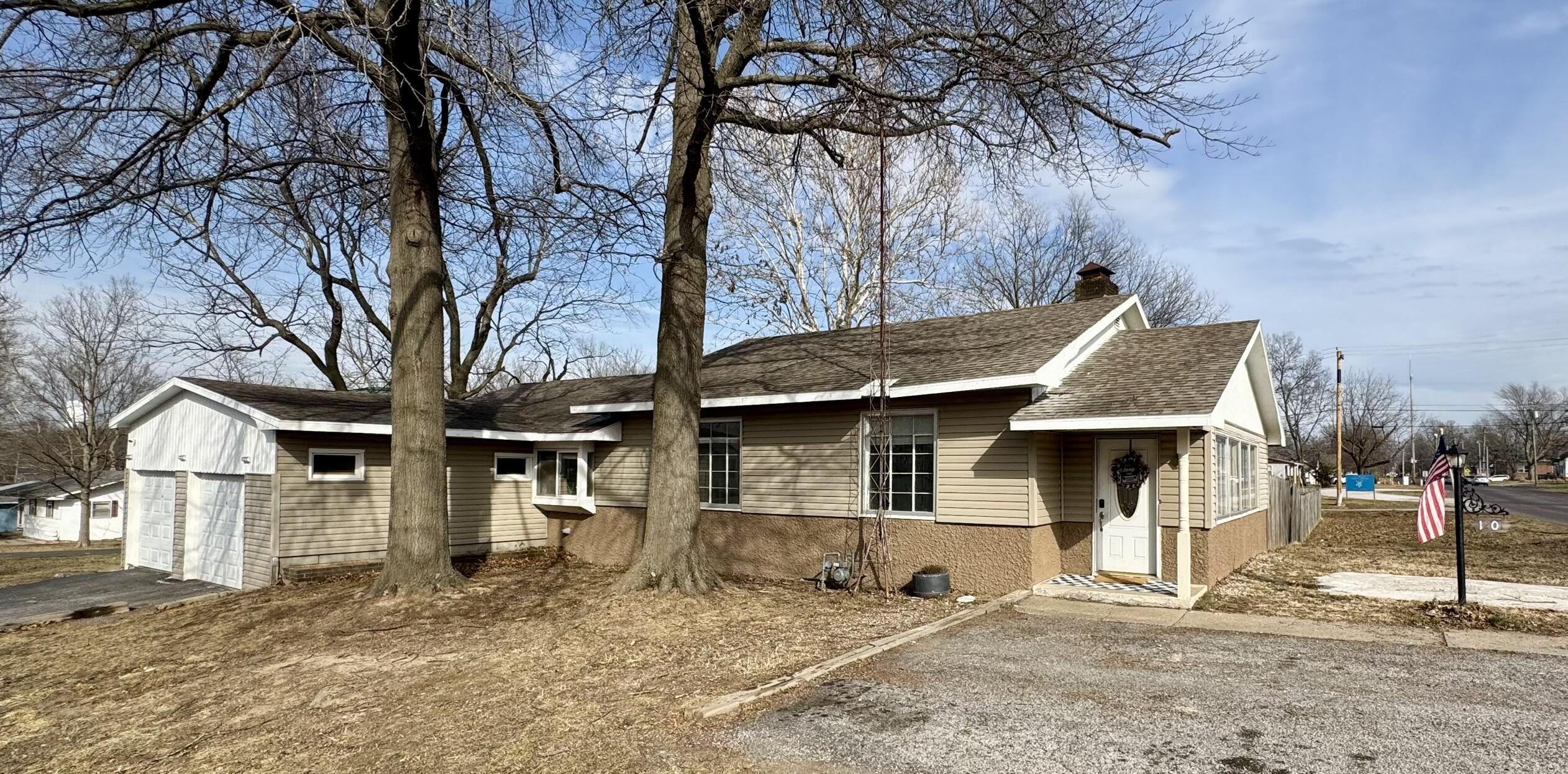 1201 4th Street Property Photo 1
