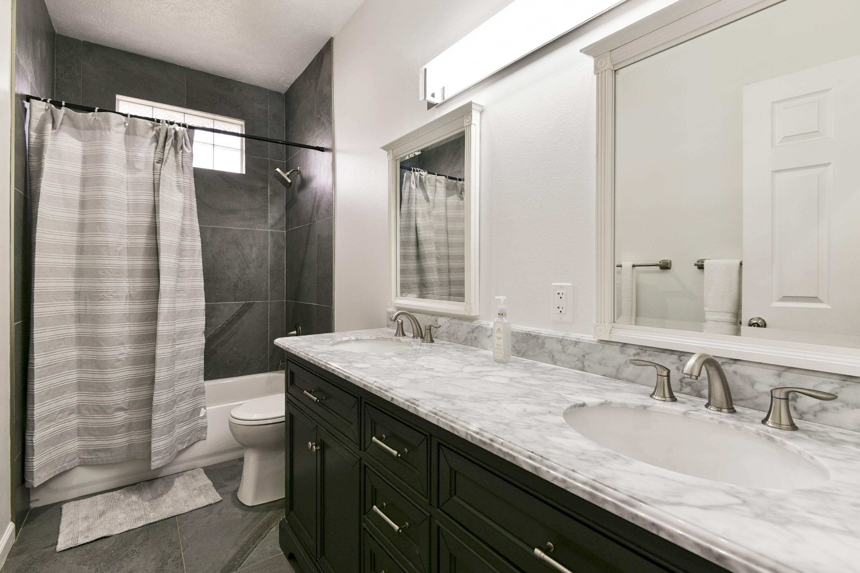 1658 West Caleb Court Property Photo 48