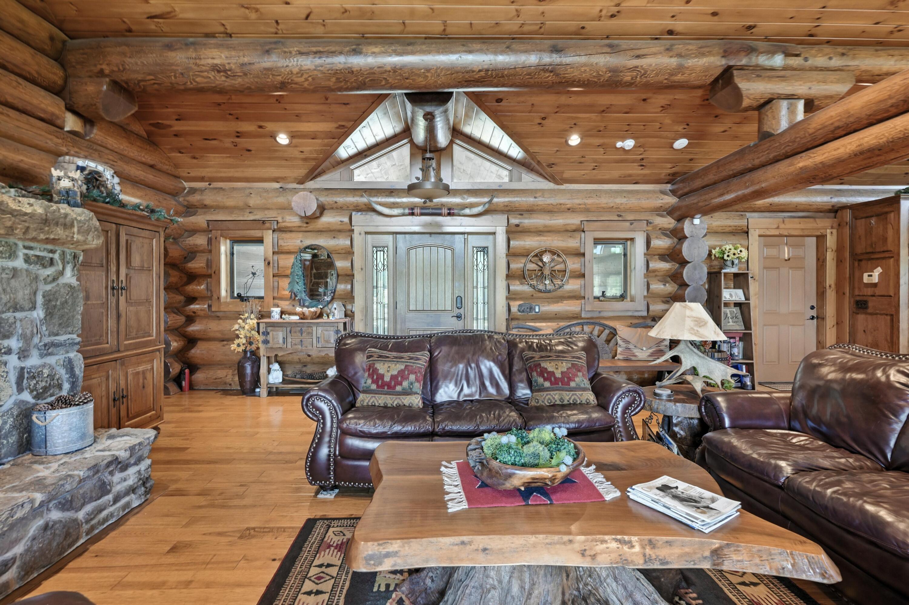 560 County Road 170 Property Photo 6