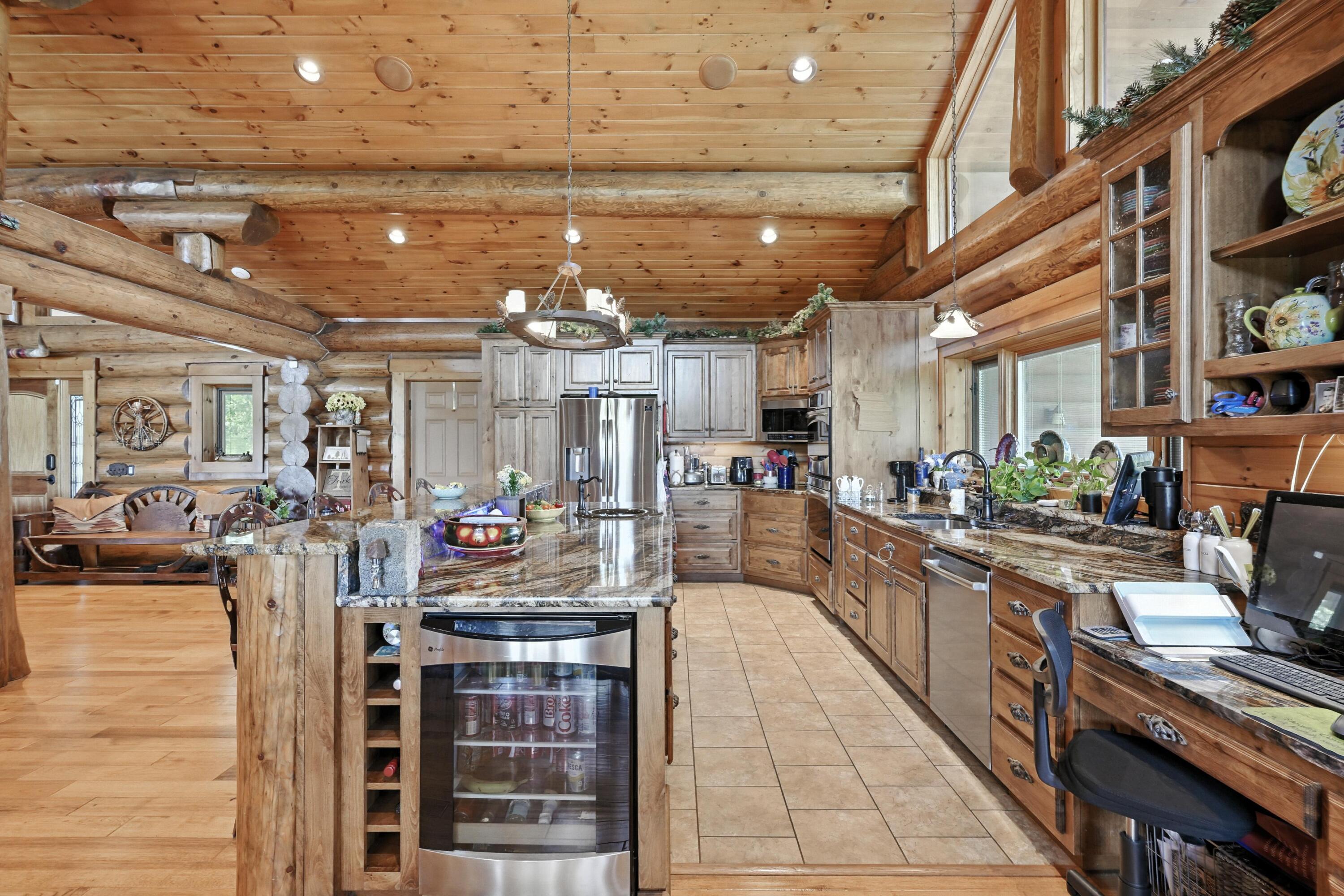 560 County Road 170 Property Photo 17