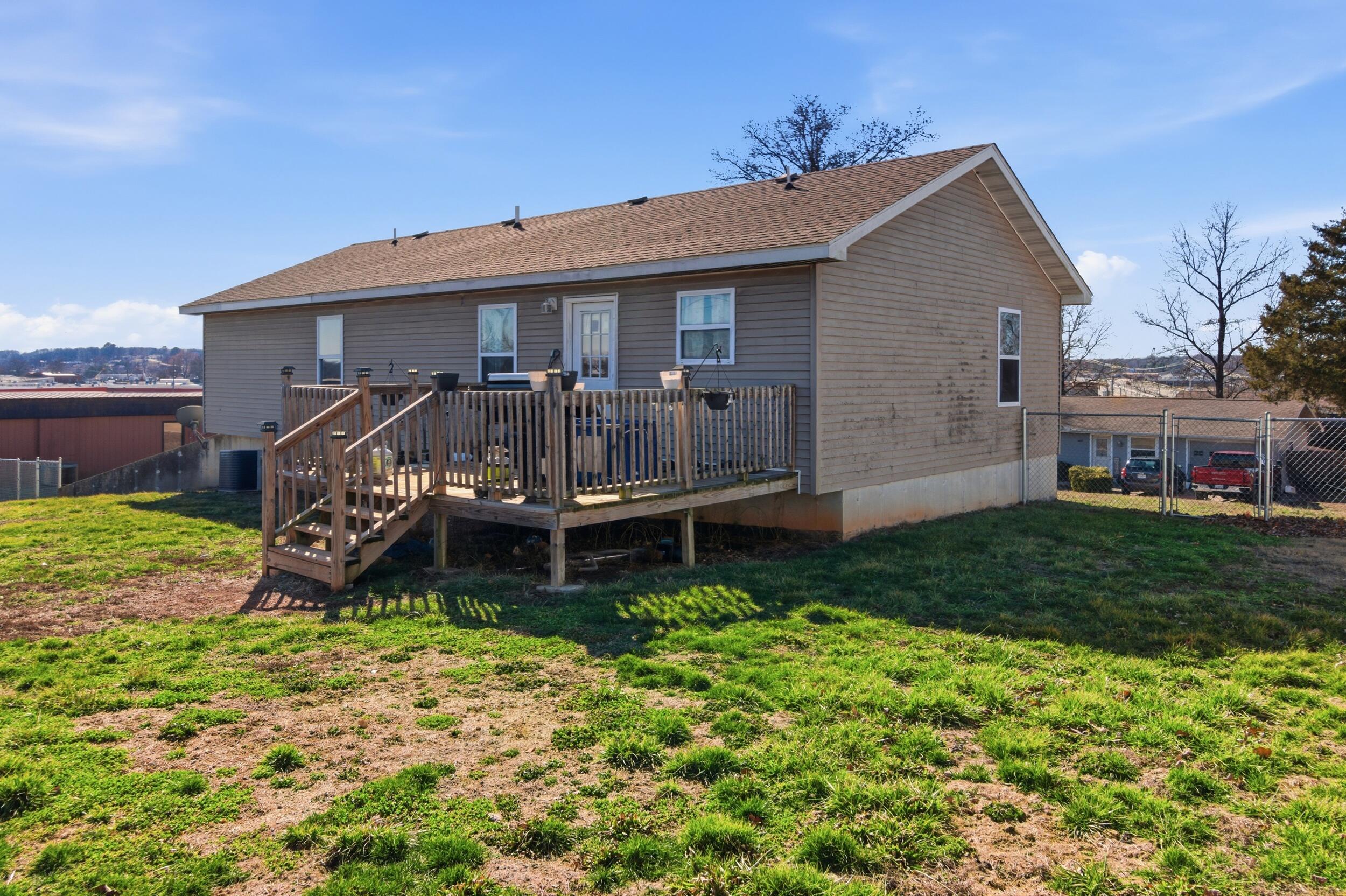 1604 Amy Street Property Photo 31