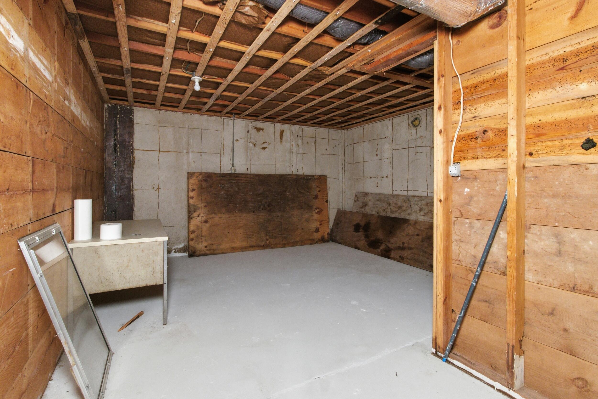 49 East Tower Drive Property Photo 21