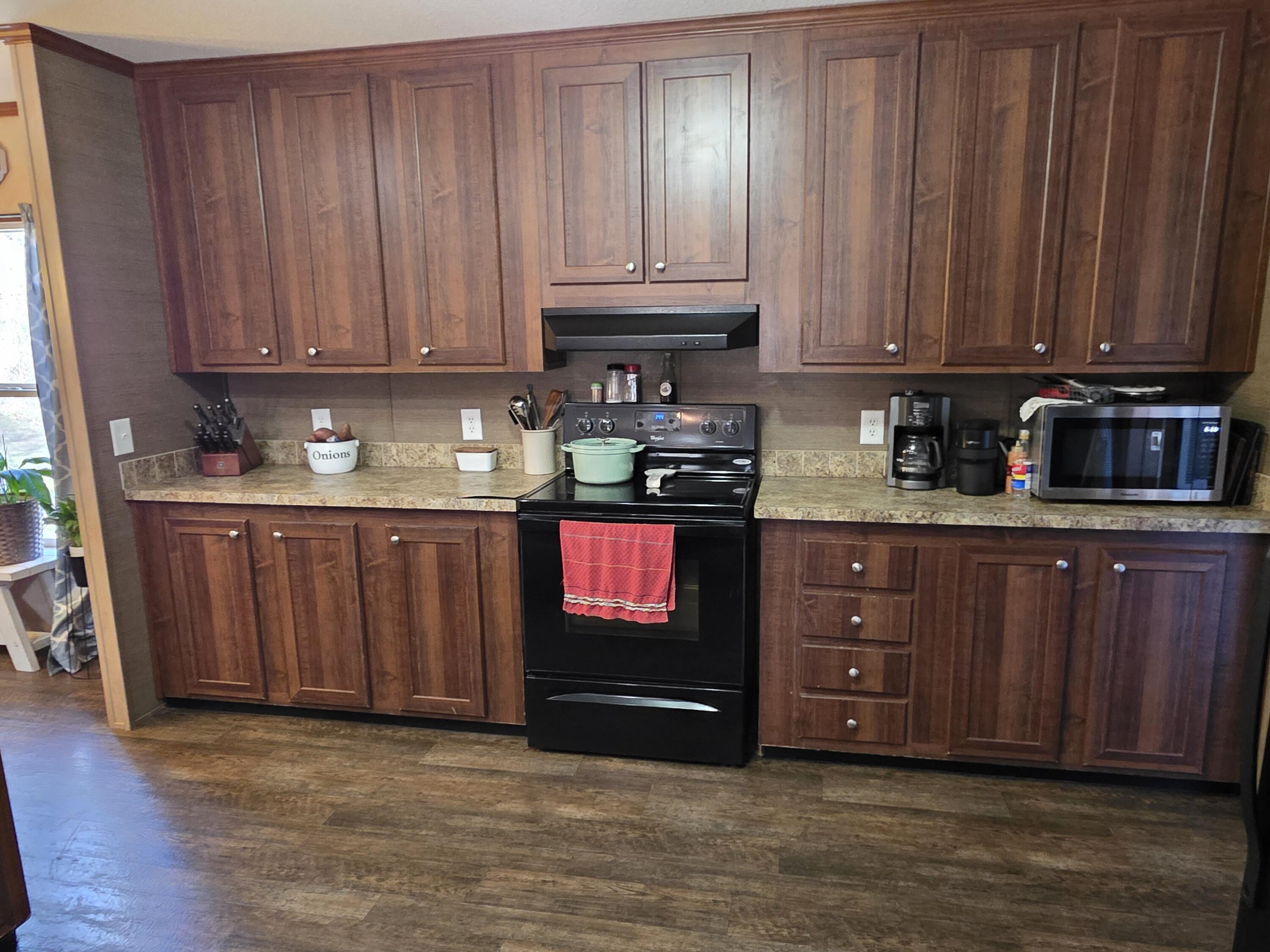 10550 Mill Road Property Photo 10