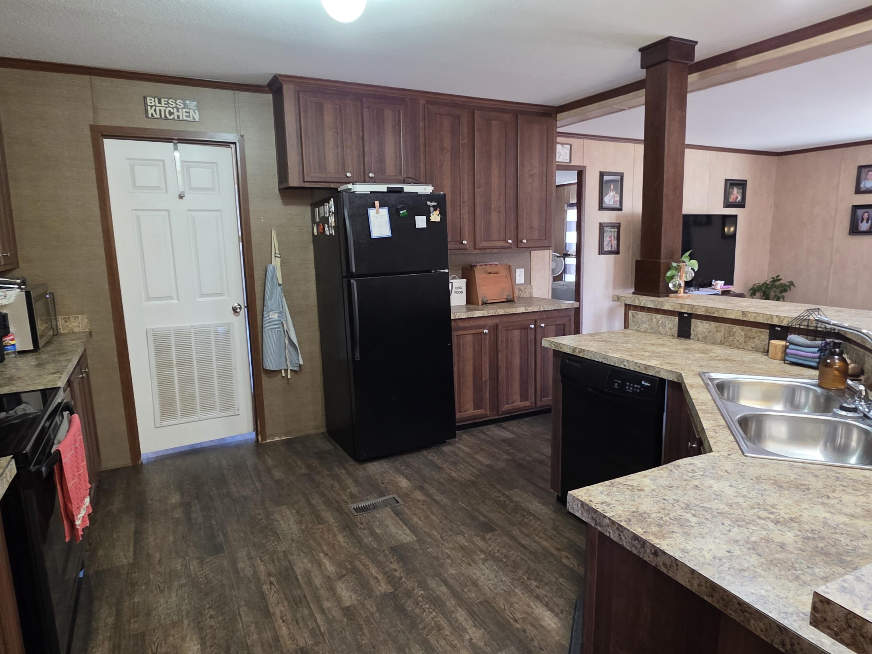 10550 Mill Road Property Photo 11