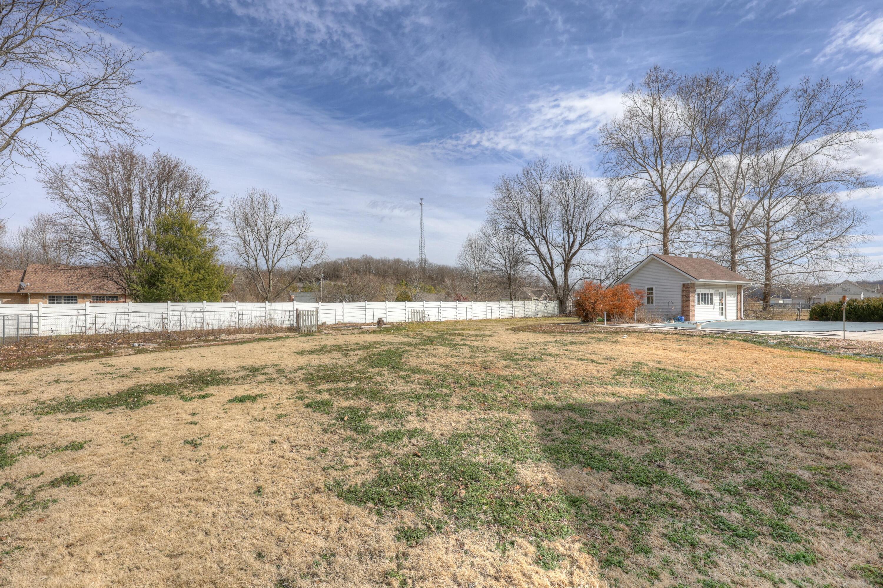 129 Riverview Drive Property Photo 8