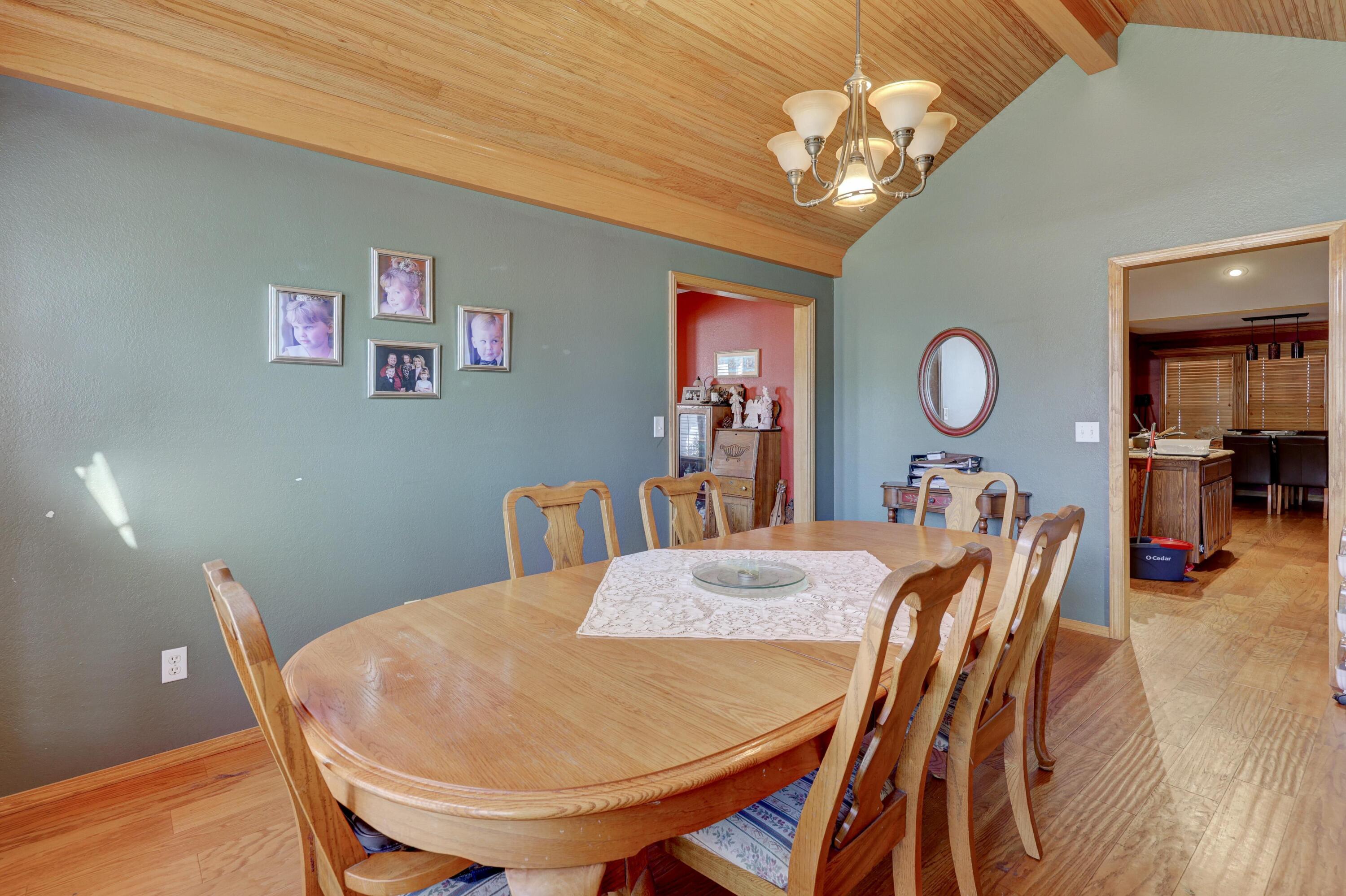 129 Riverview Drive Property Photo 12