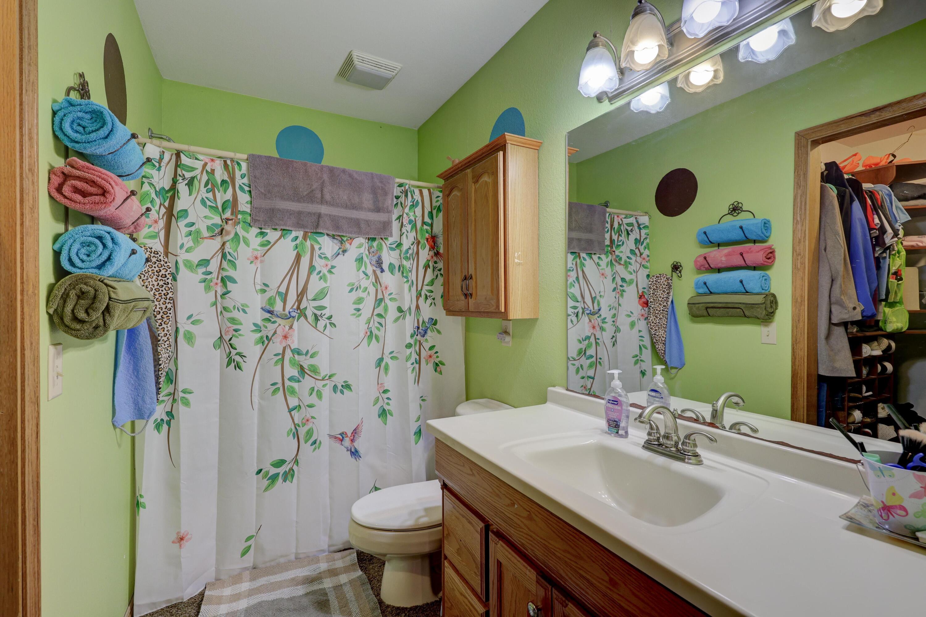 129 Riverview Drive Property Photo 34