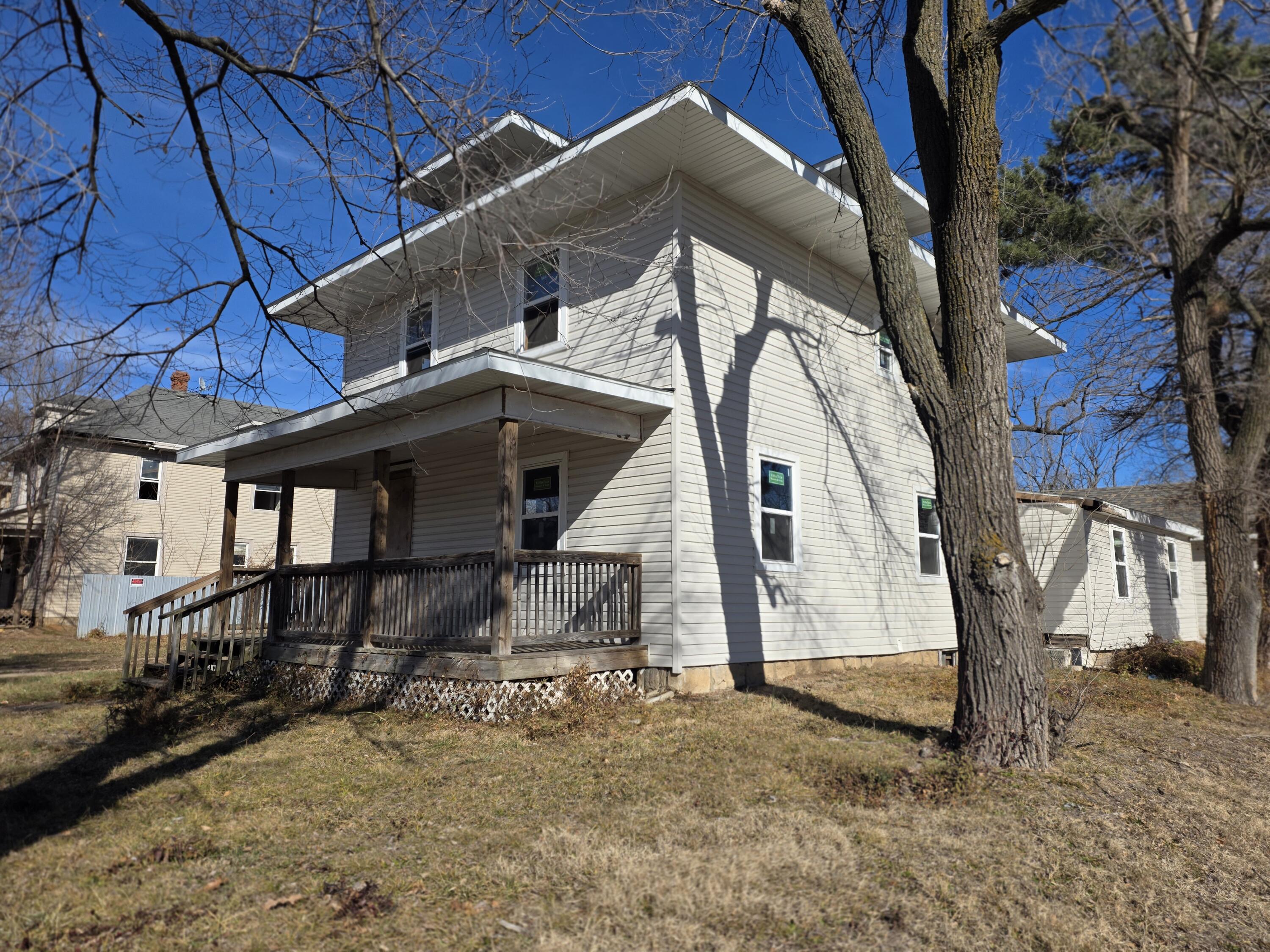 1502 North Grant Avenue Property Photo 8