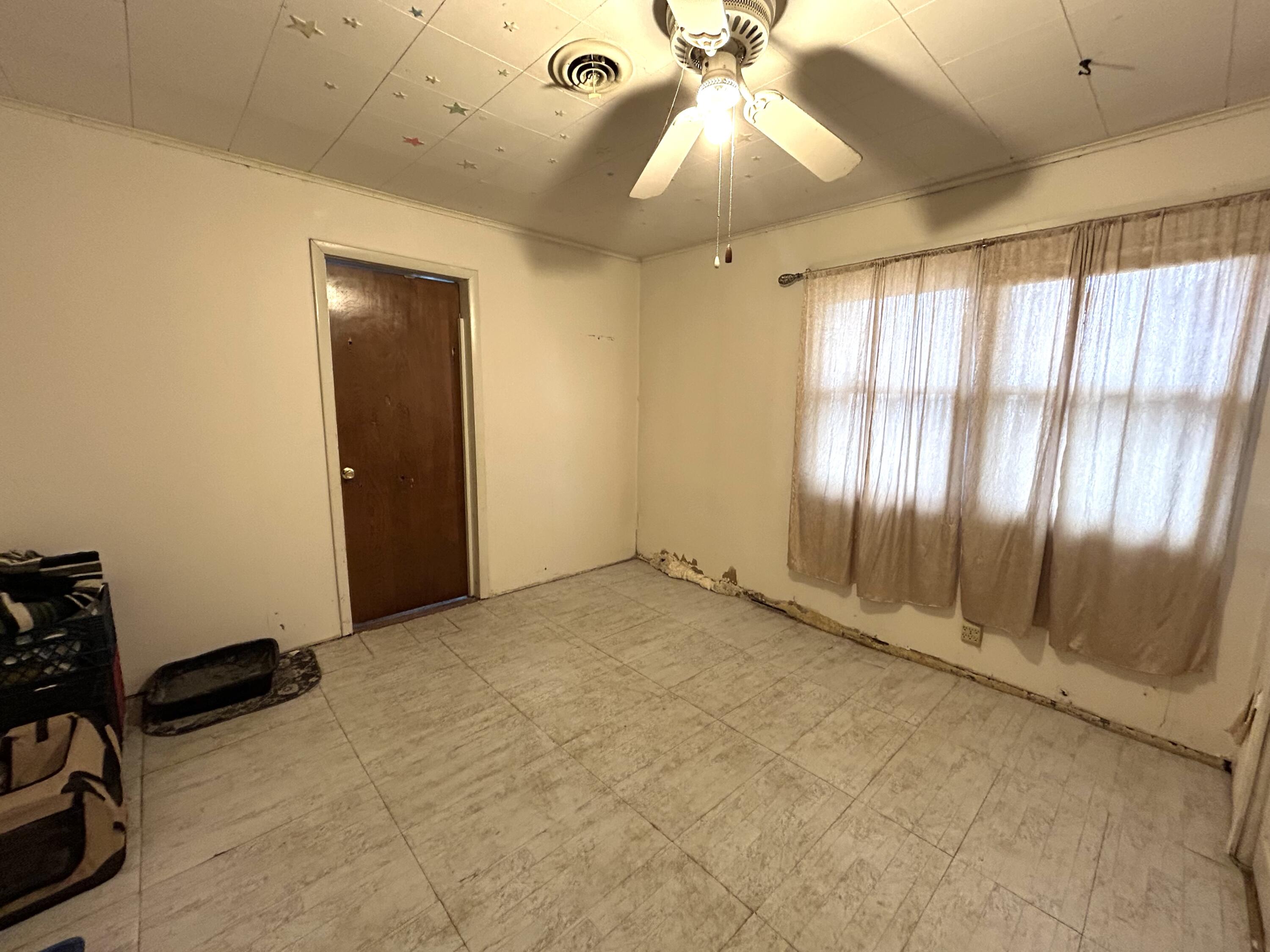 820 2nd Street Property Photo 28