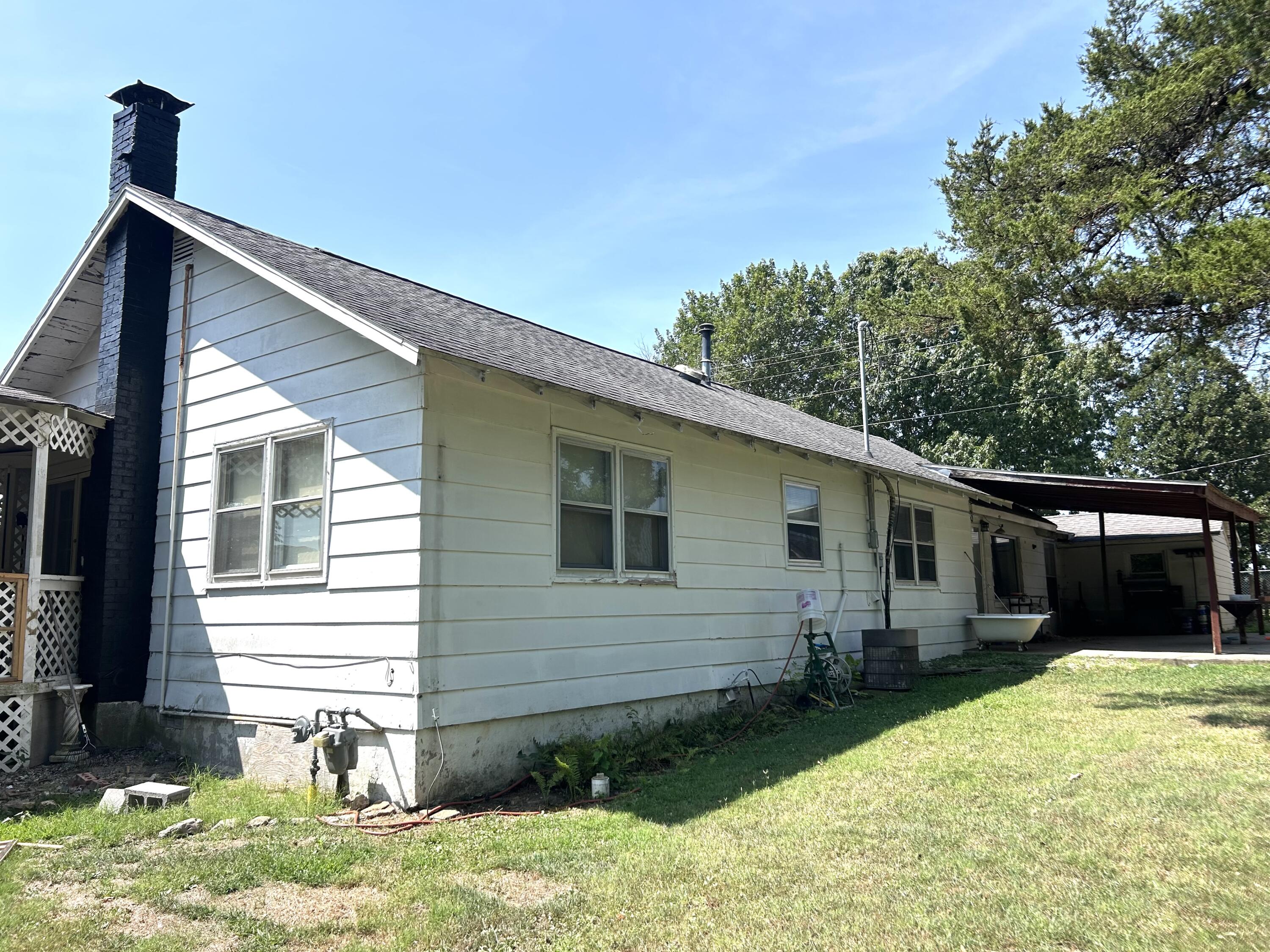820 2nd Street Property Photo 32