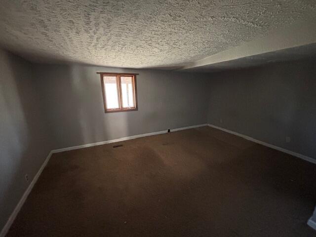 208 East 4th Street Property Photo 17