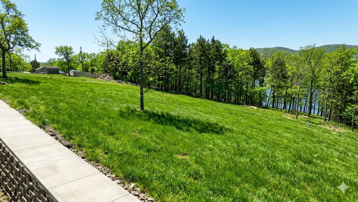 11 Tall Cedar Lane Property Photo 5