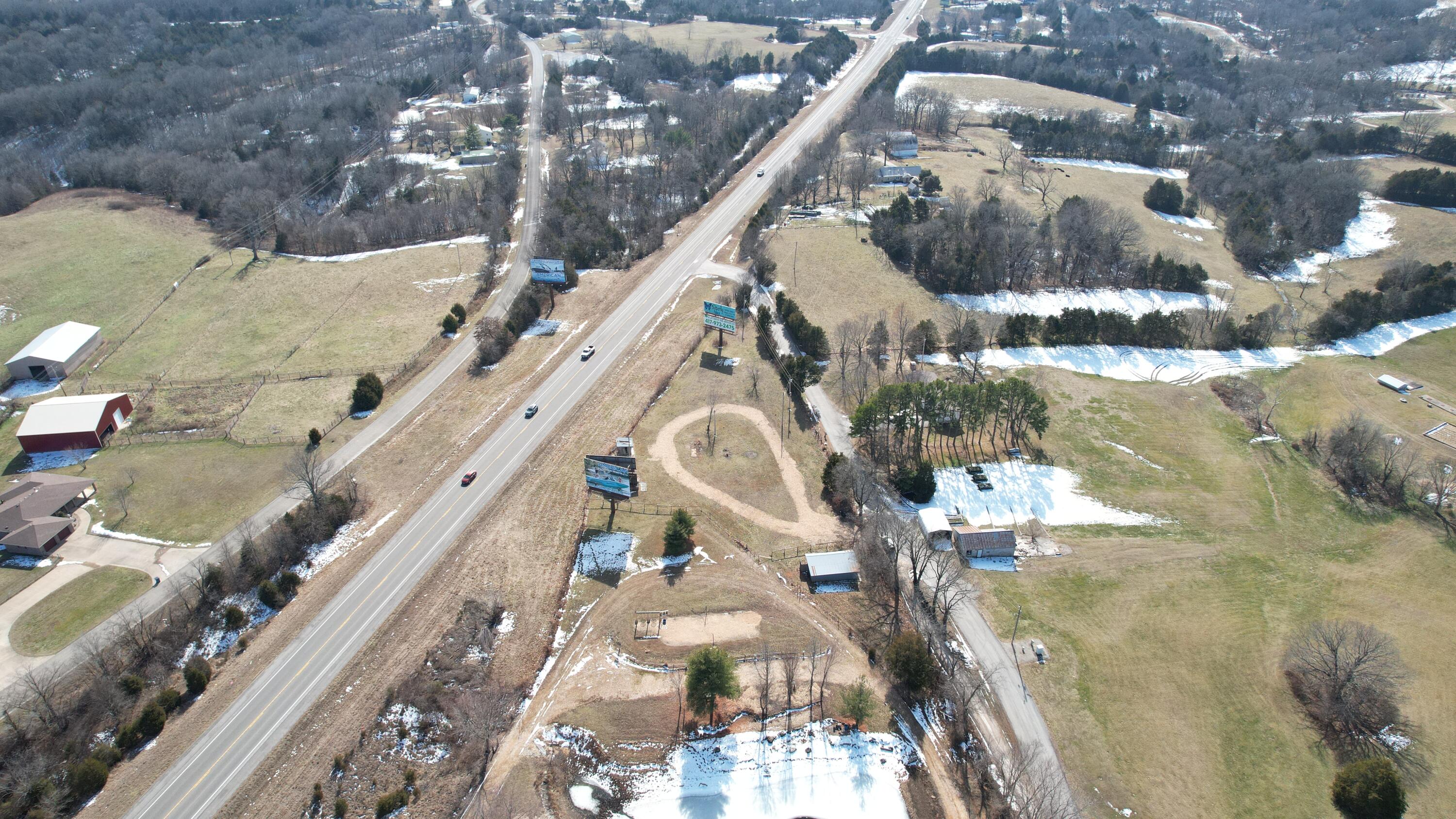 000 Stones Lane Property Photo 9