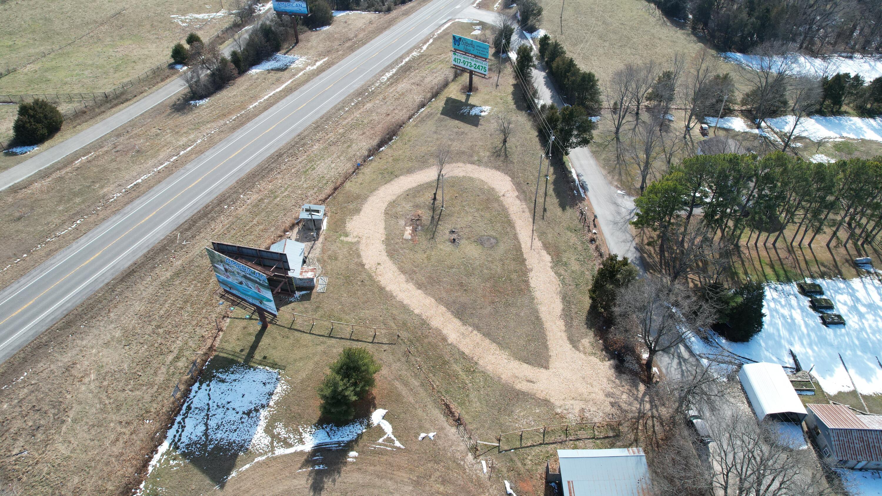 000 Stones Lane Property Photo 10