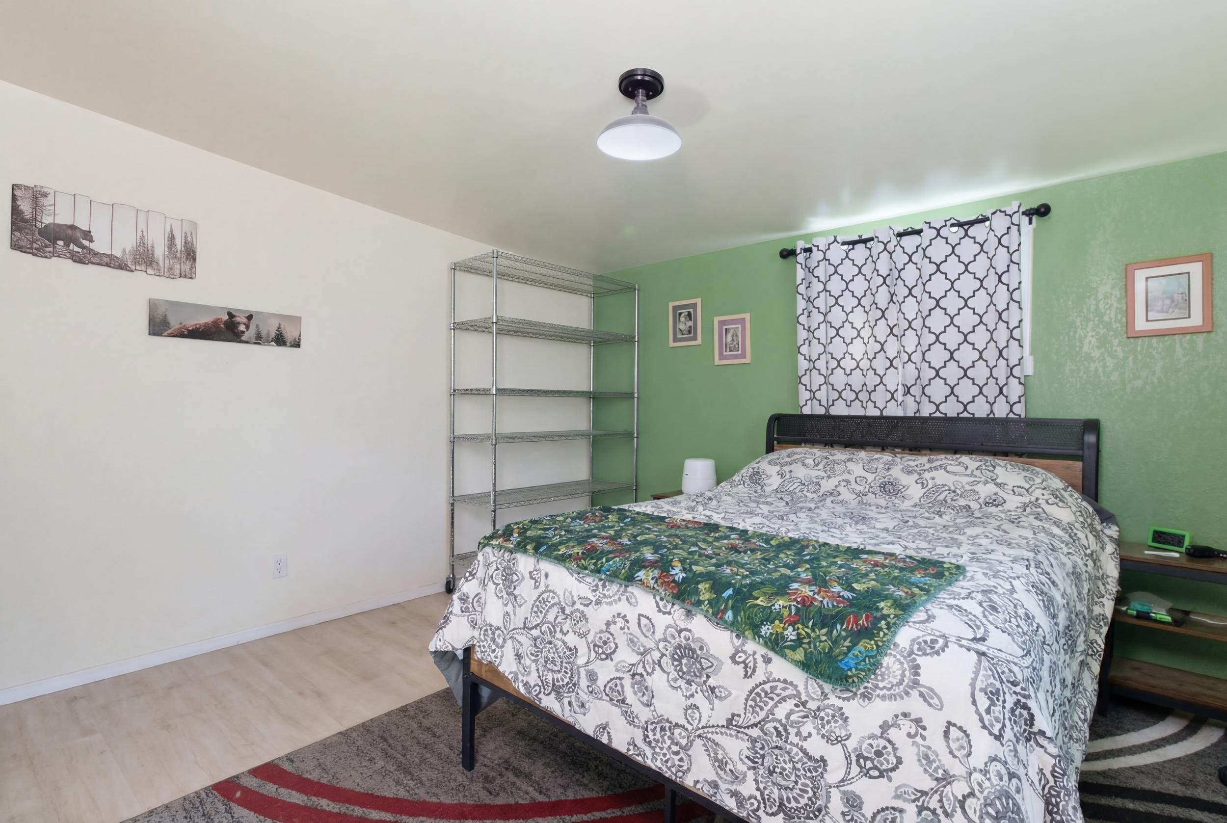 1382 Mo-99 Property Photo 19