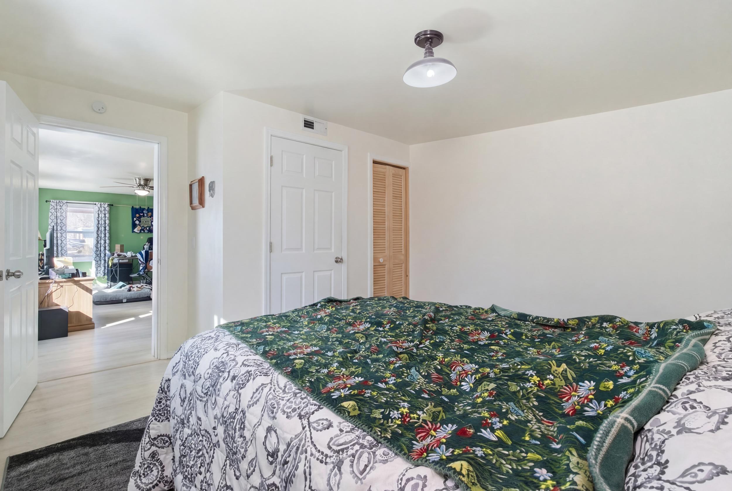 1382 Mo-99 Property Photo 20