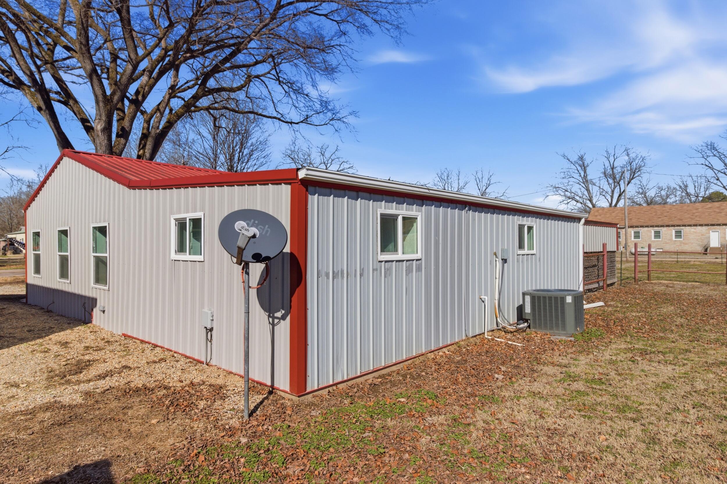 1382 Mo-99 Property Photo 27
