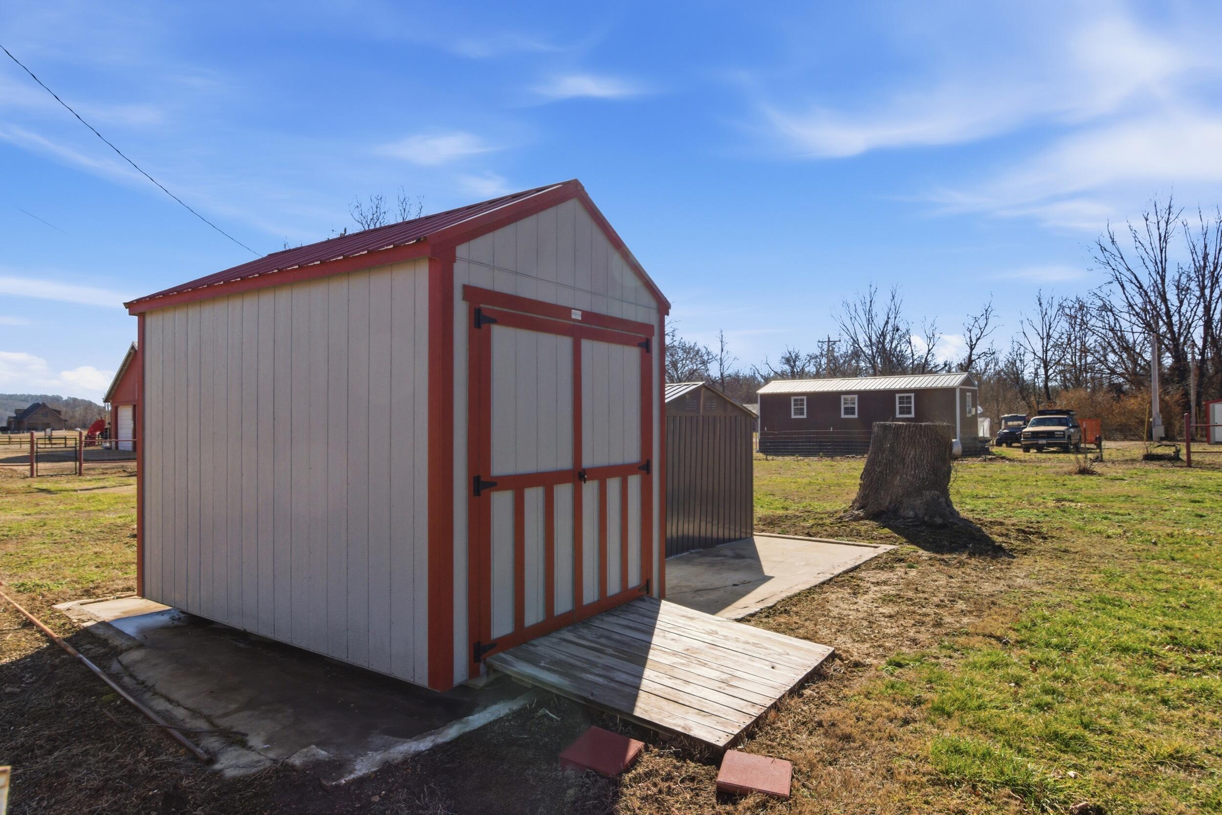 1382 Mo-99 Property Photo 32