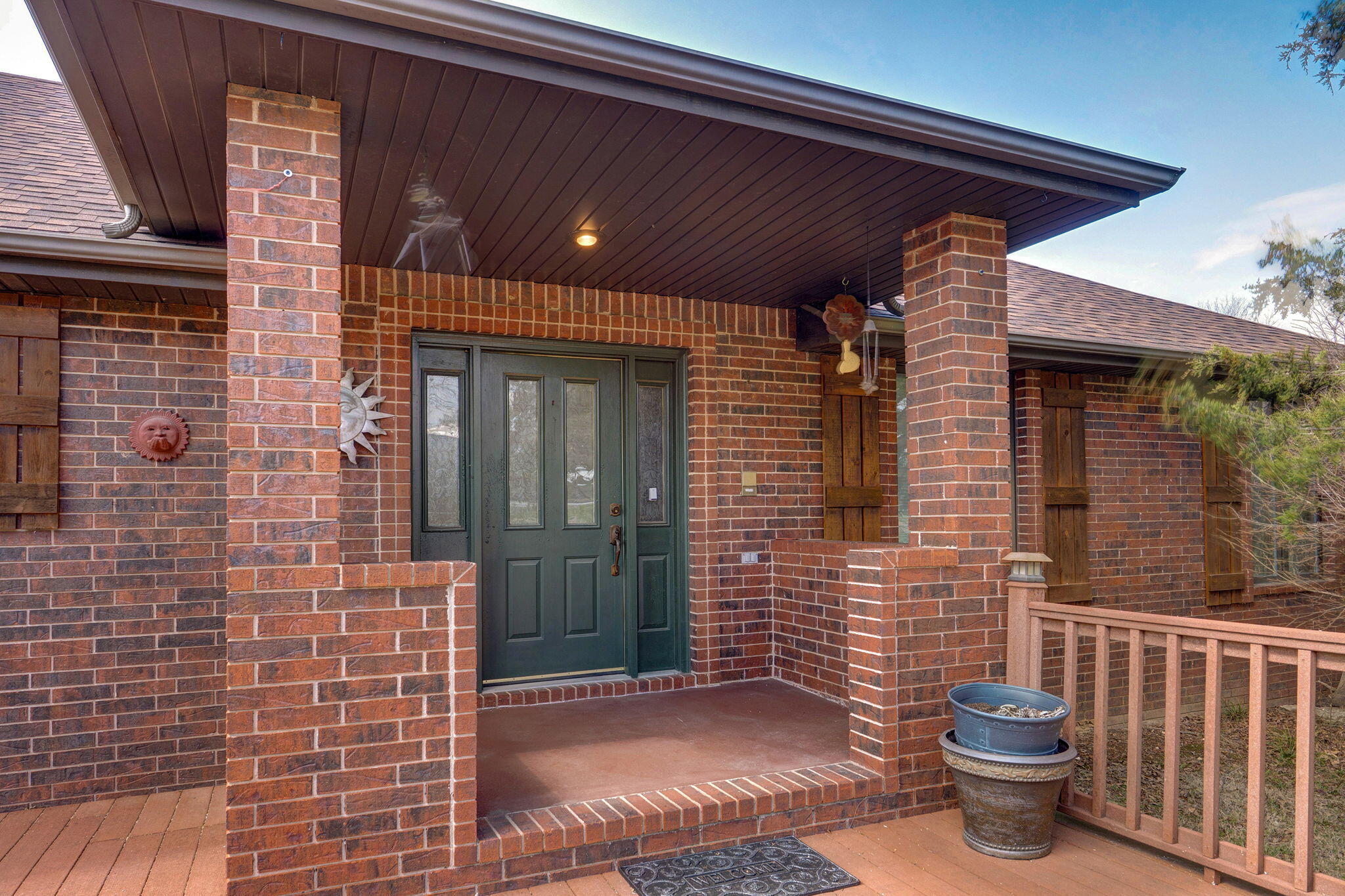 4303 North Willow Road Property Photo 1