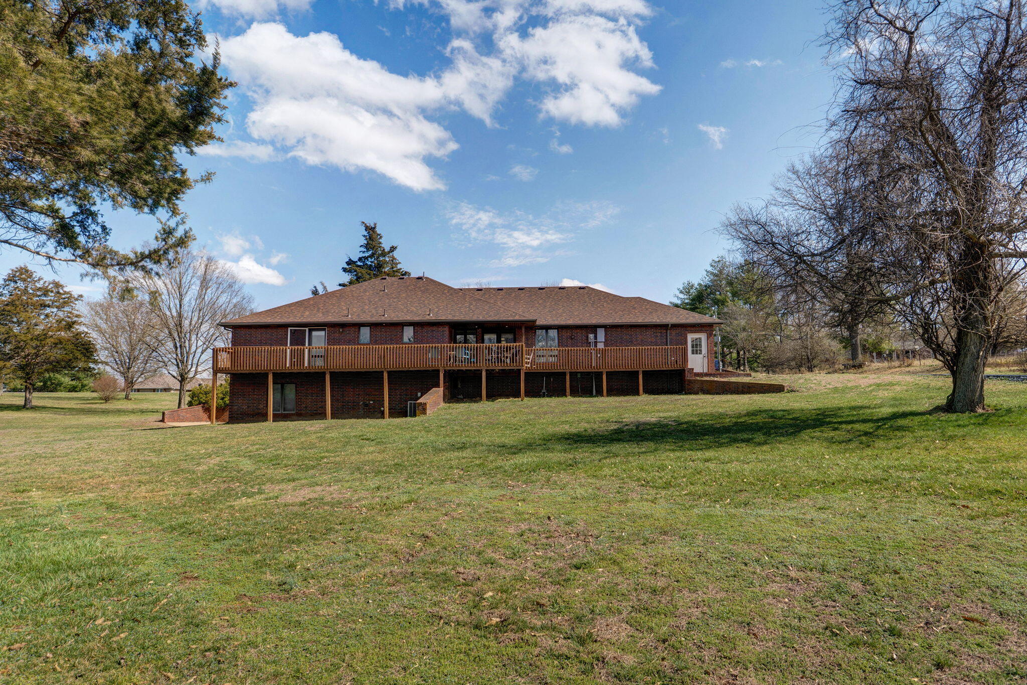4303 North Willow Road Property Photo 45