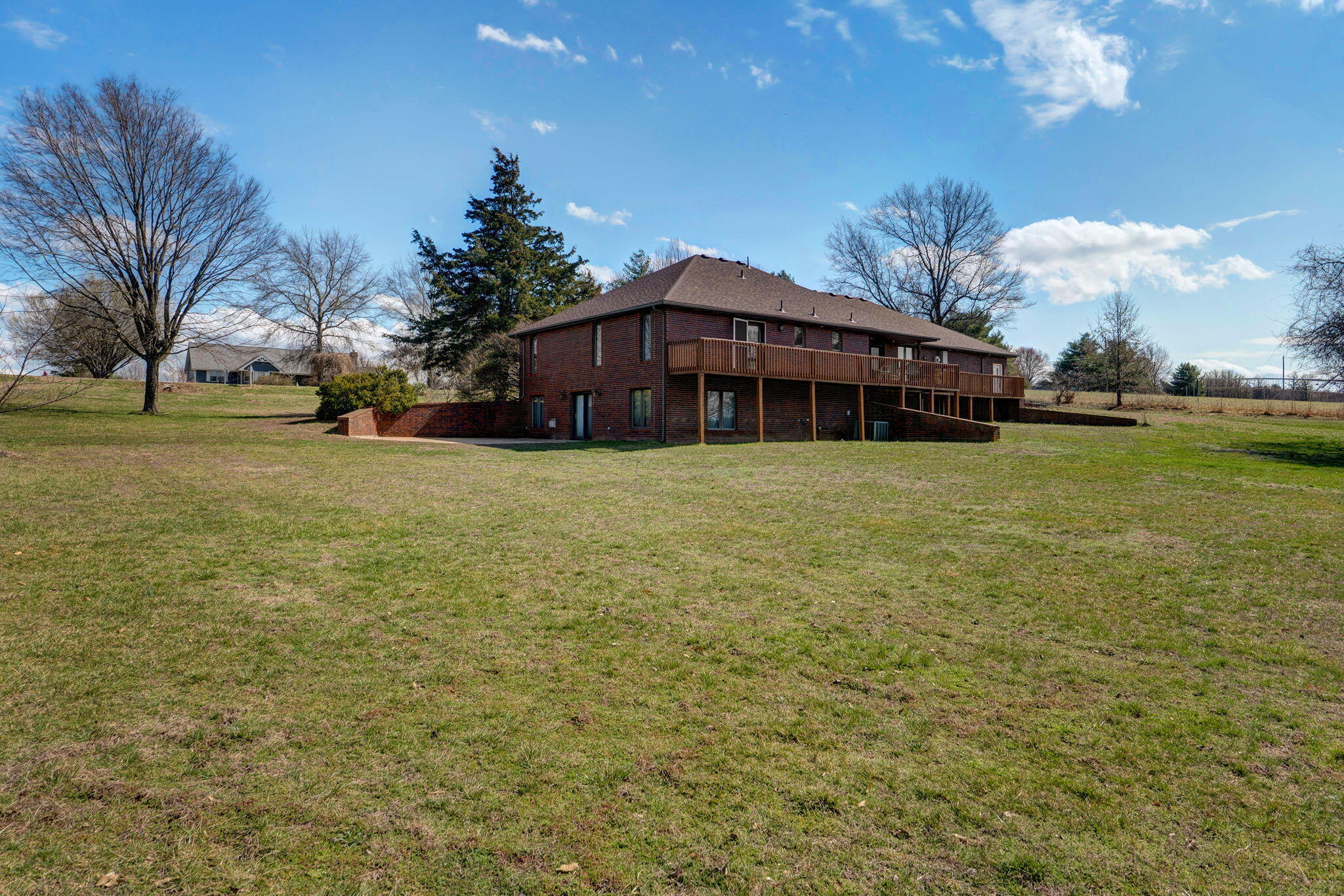 4303 North Willow Road Property Photo 46