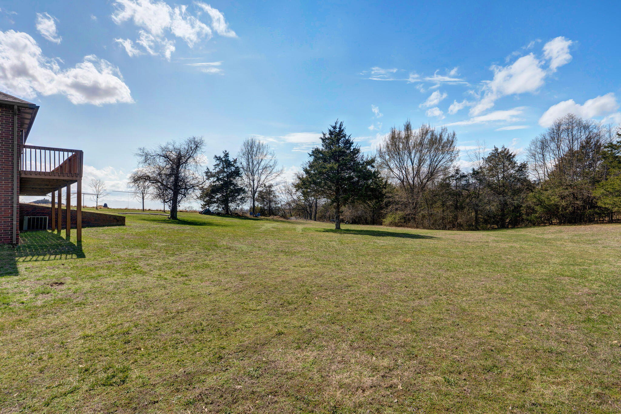4303 North Willow Road Property Photo 47