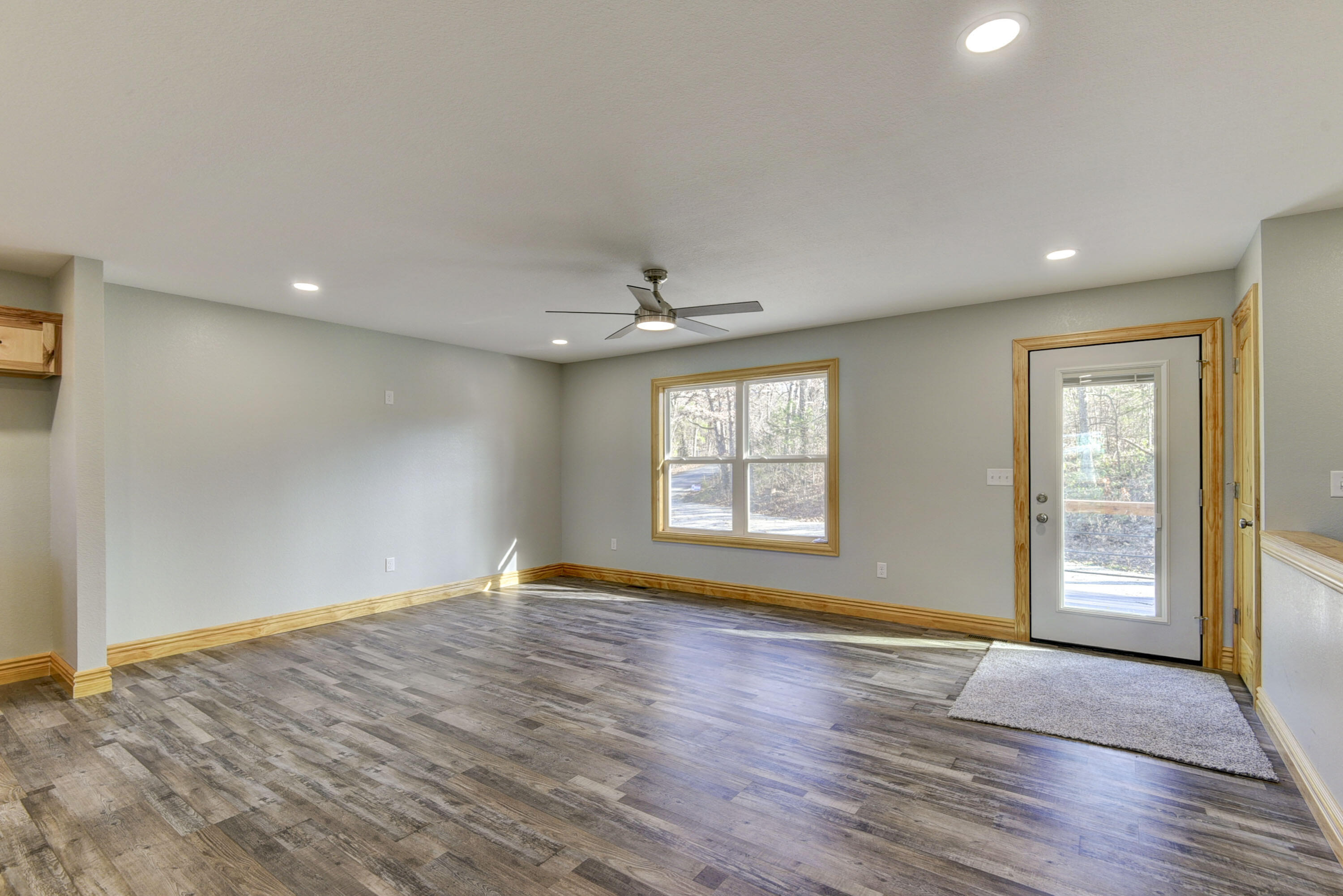 25173 Farm Road 1266 Property Photo 16