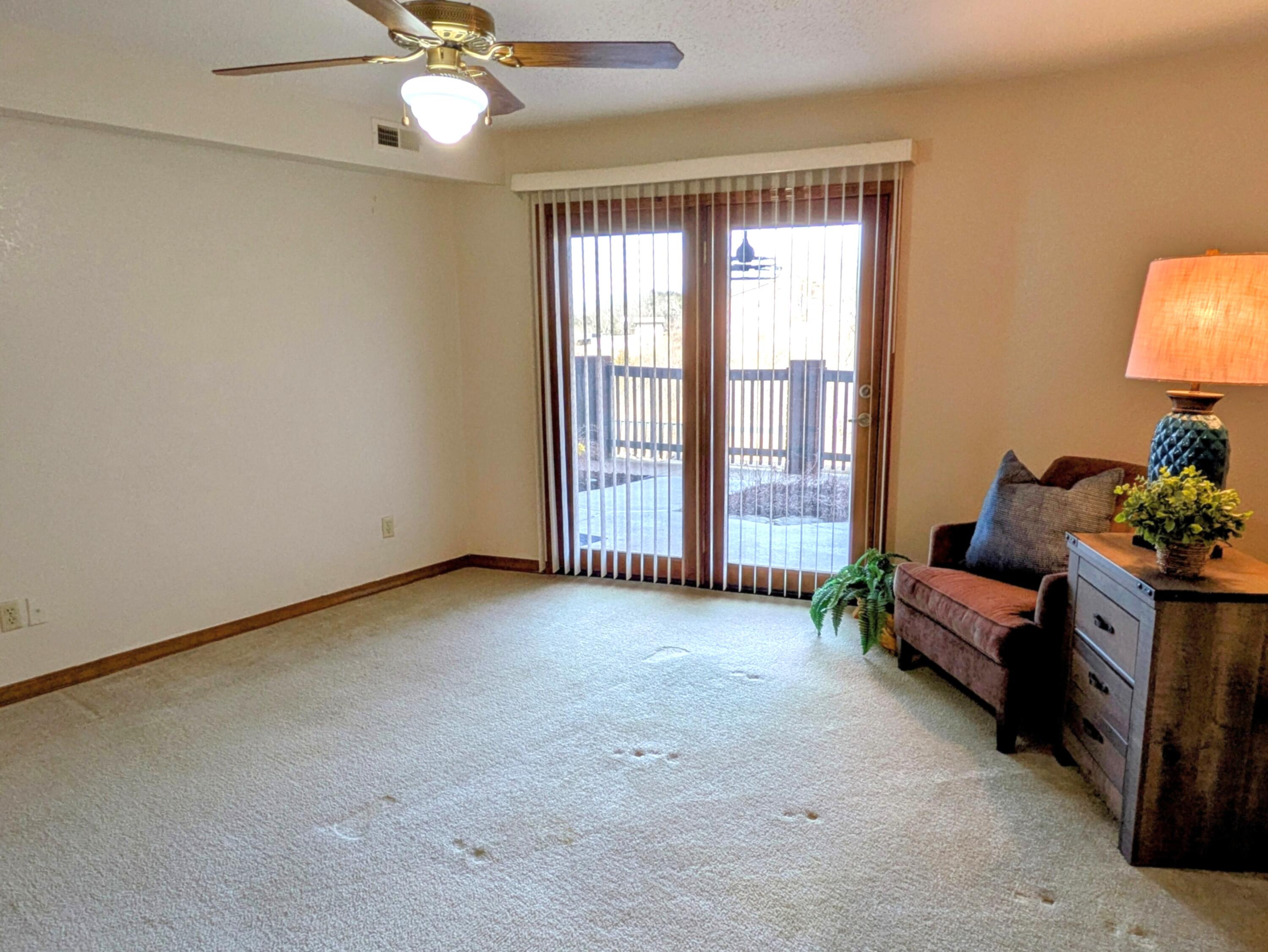 150 Sunken Forest Dr. 8-206 Property Photo 31