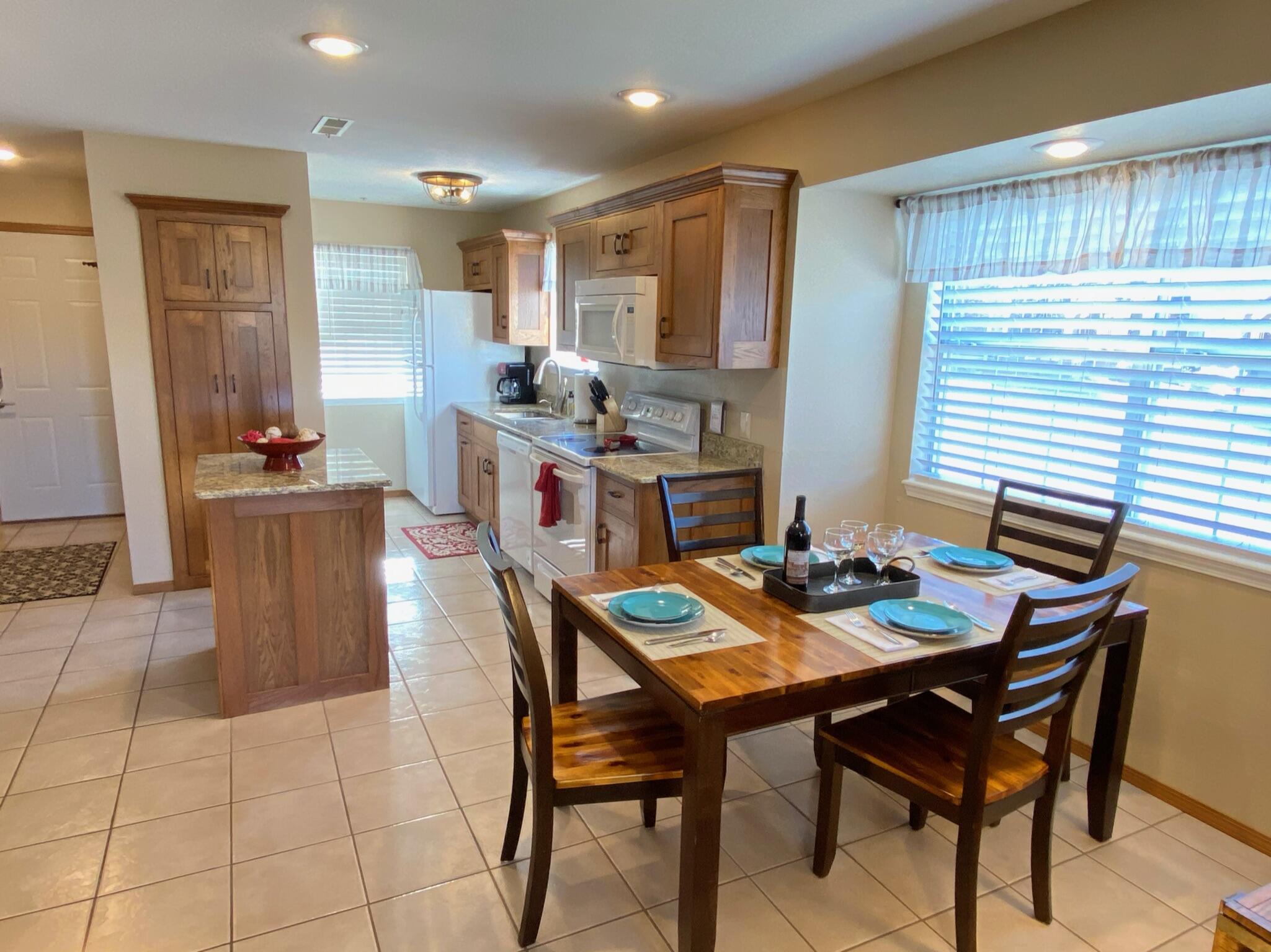 27 Blue Bird Way 3 Property Photo 2