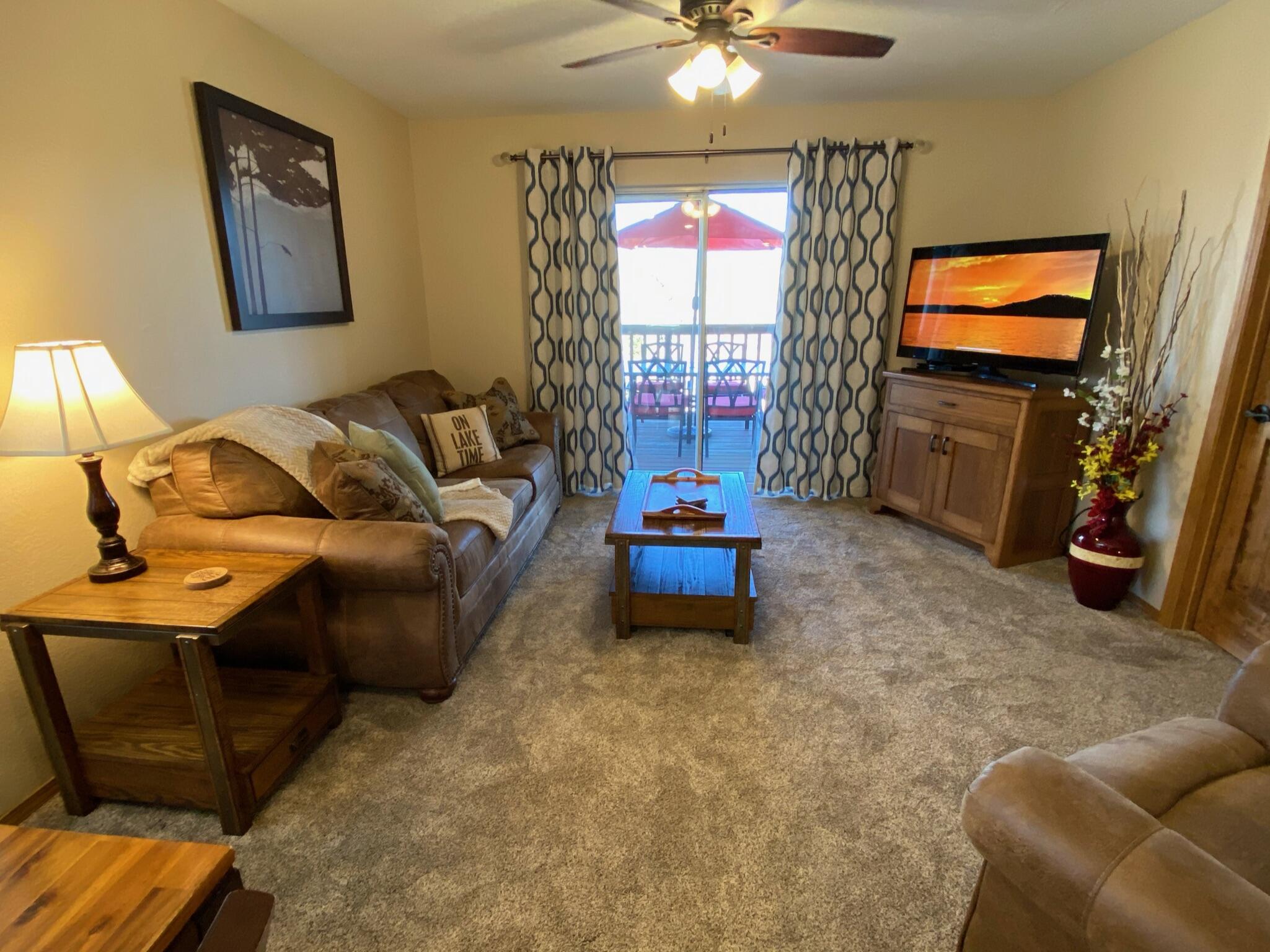 27 Blue Bird Way 3 Property Photo 4