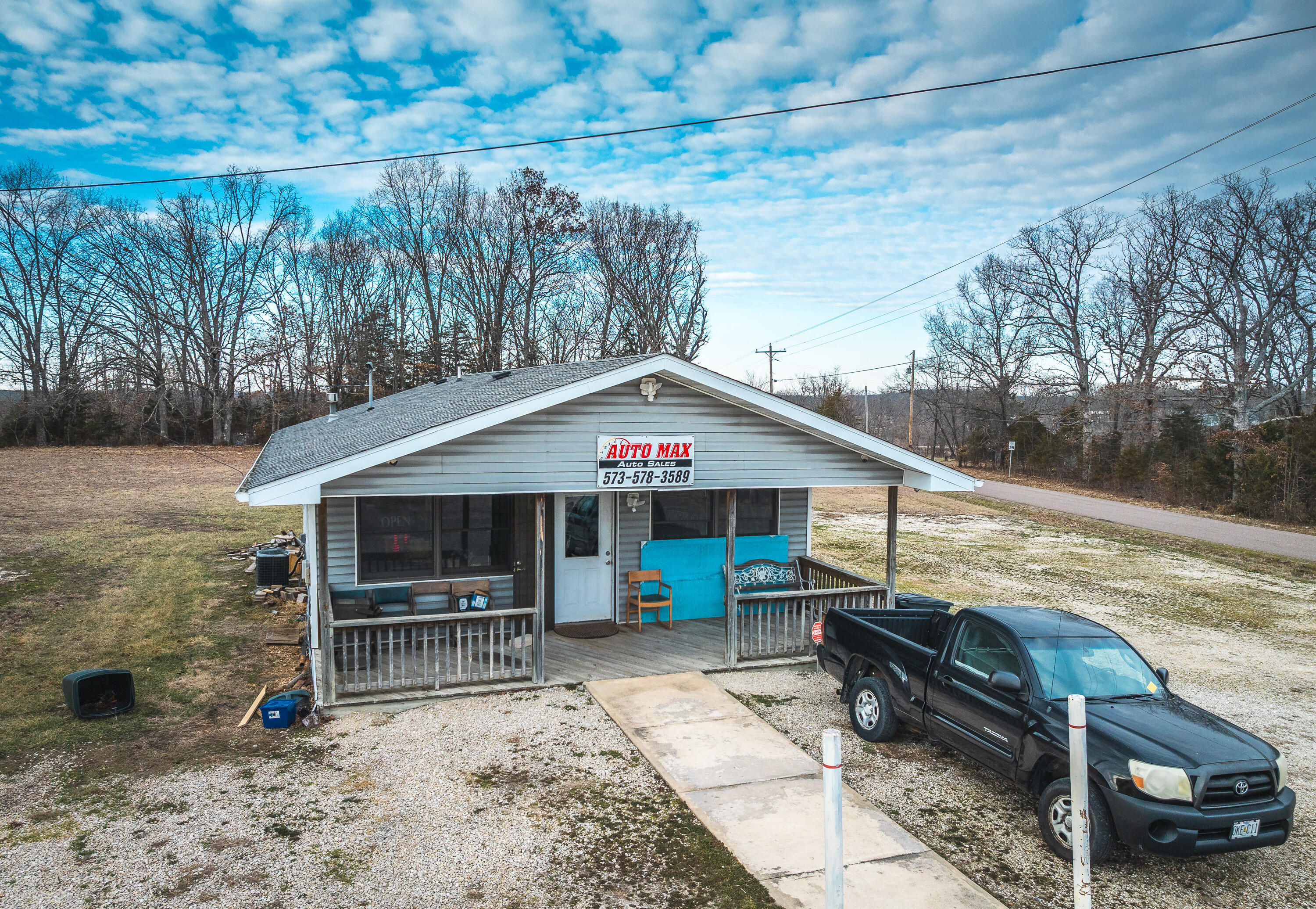 363 Doolittle Outer Road Property Photo 5
