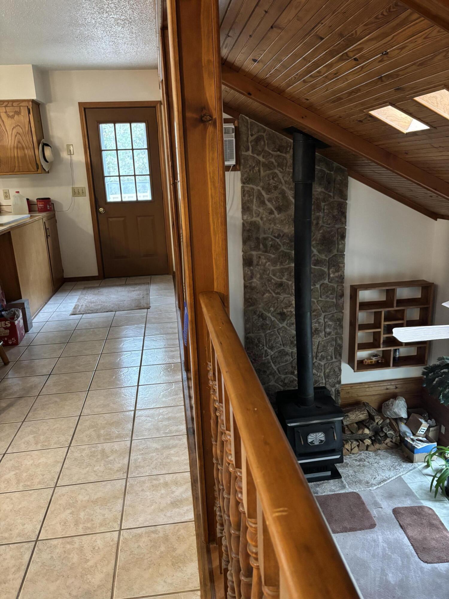 1814 State Highway 125 South Property Photo 8