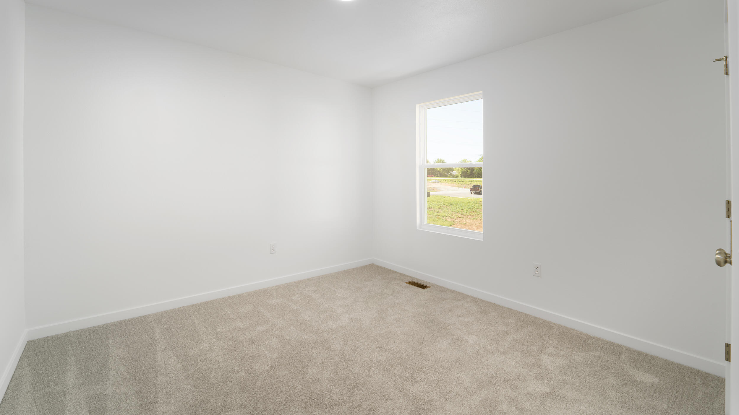 1005 Monument Boulevard Property Photo 19