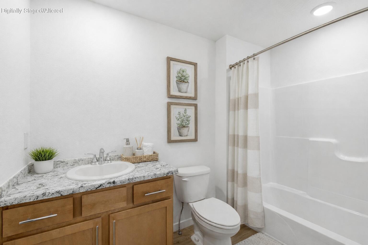 826 South Orchard Way Property Photo 9