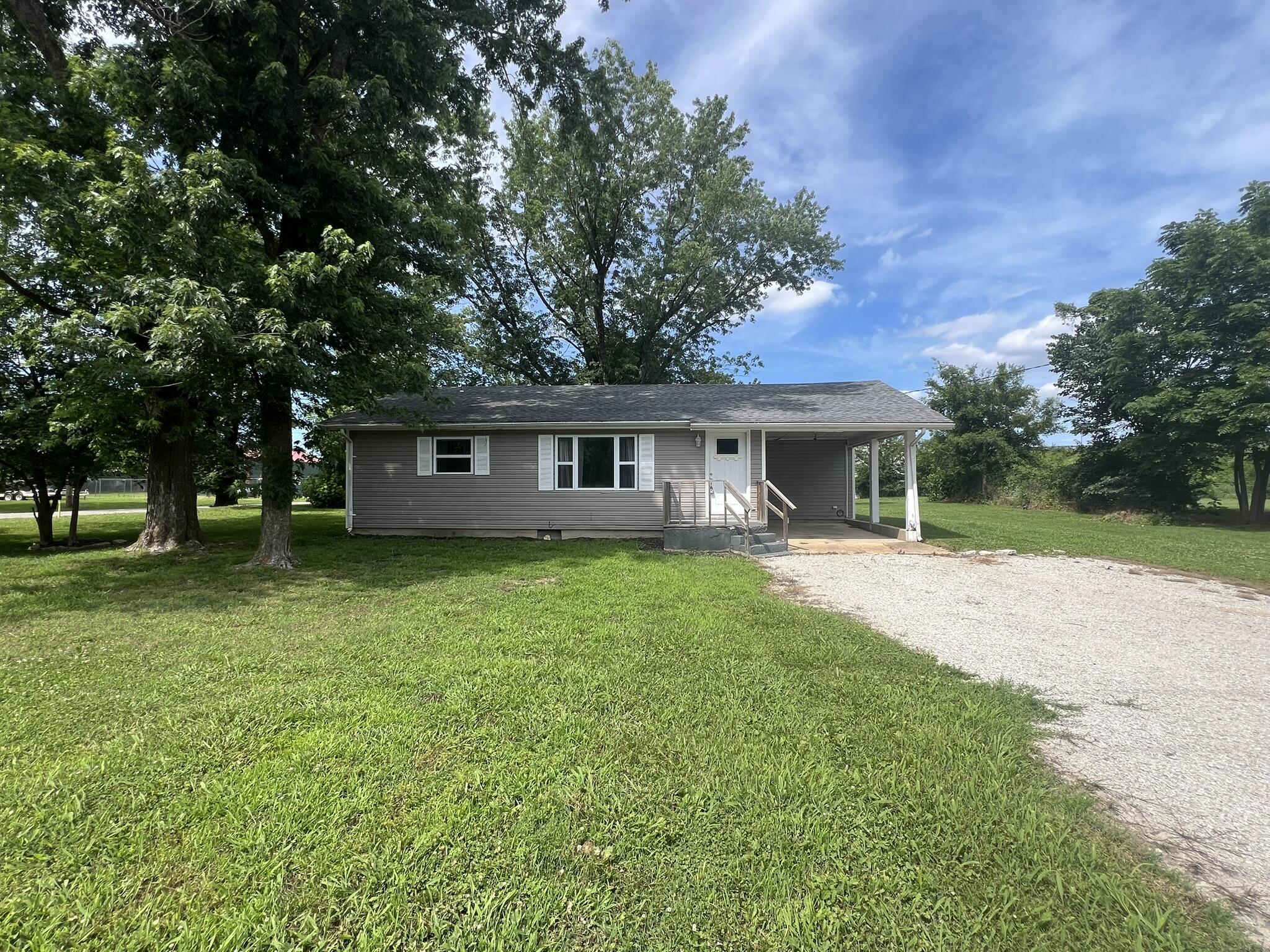 103 East Valley Street Property Photo 33