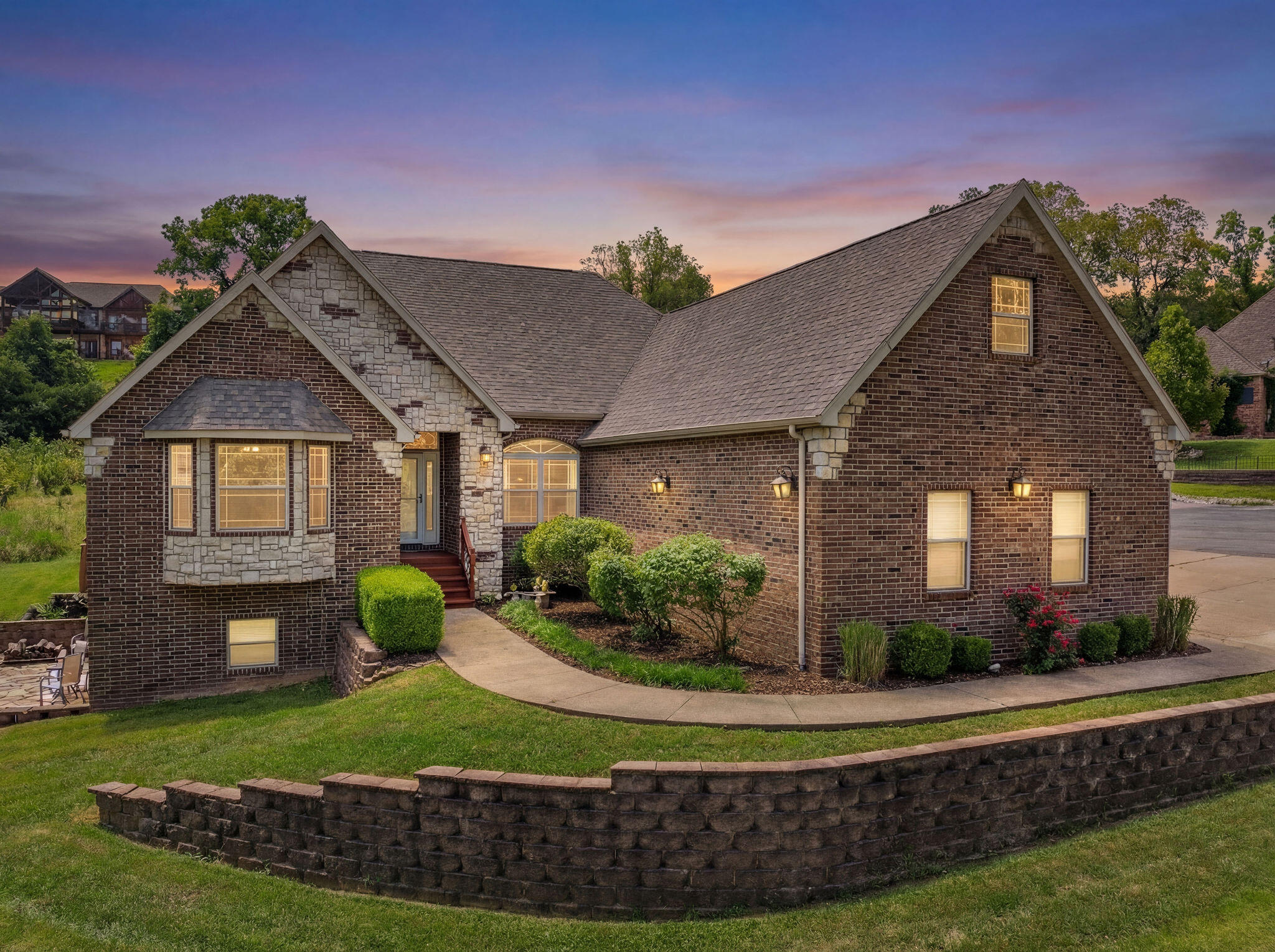 181 White Oak Circle Property Photo 1