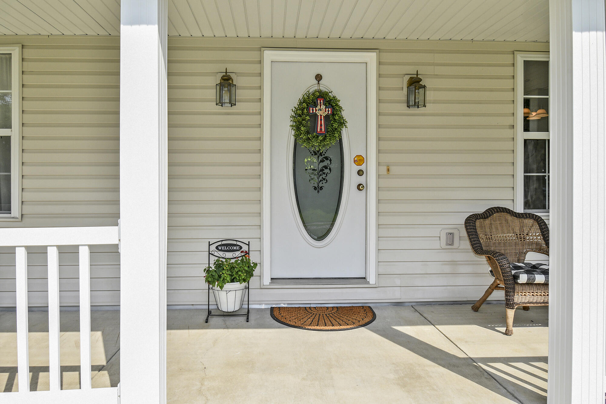 7994 Highway F Property Photo 6