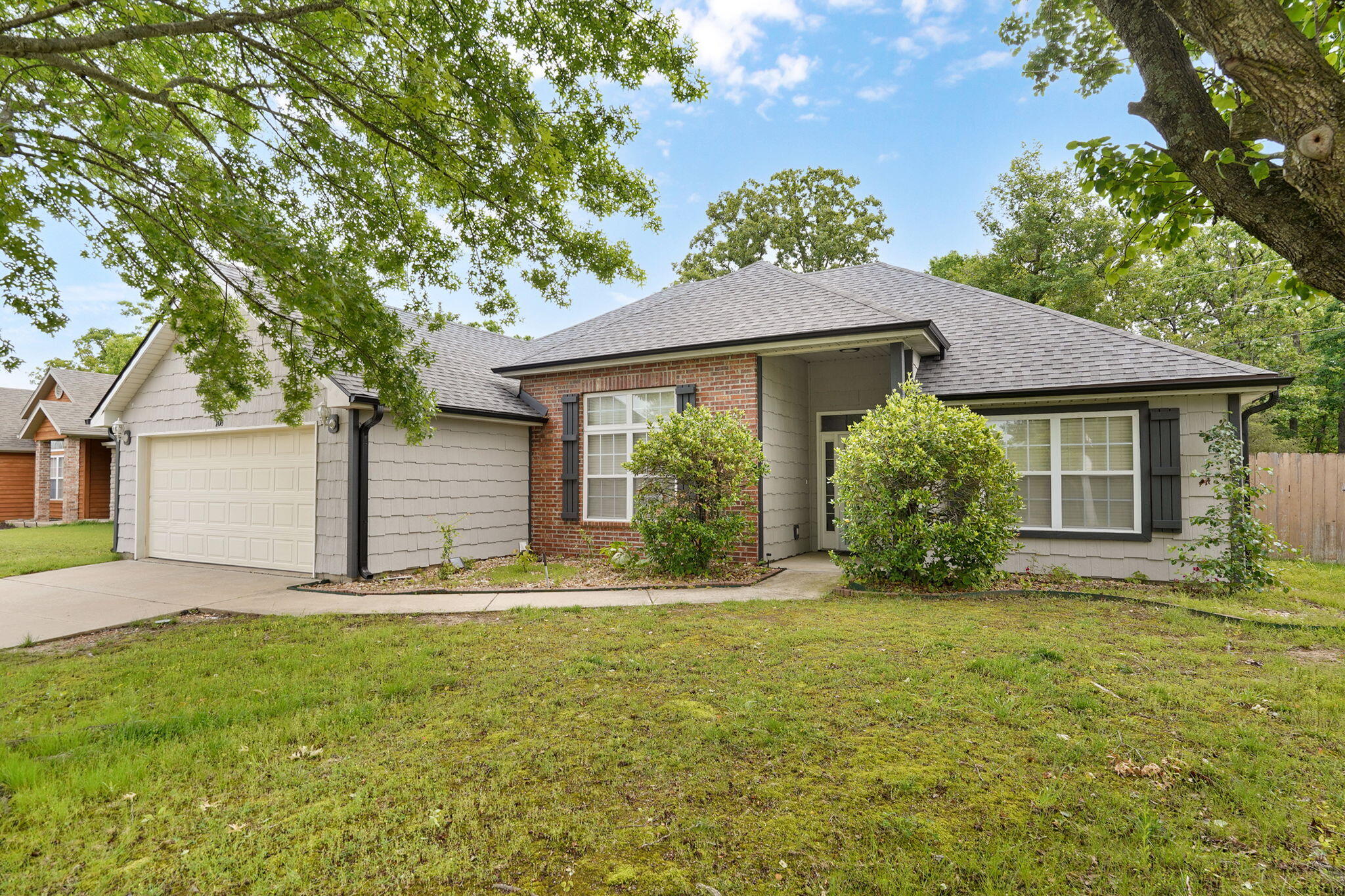 108 Sapling Drive Property Photo 3