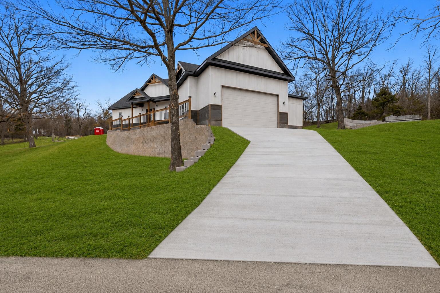 1029 Hanging Branch Ridge Property Photo 4