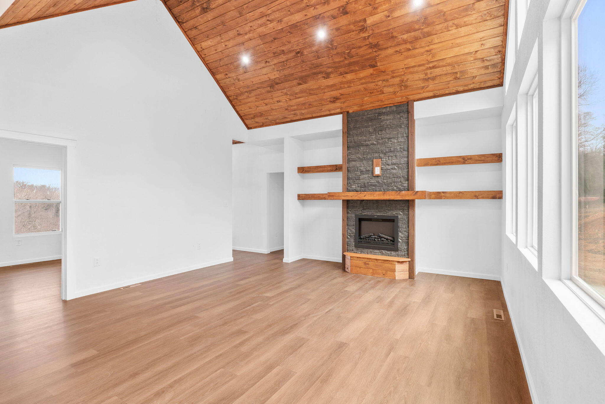 1029 Hanging Branch Ridge Property Photo 8