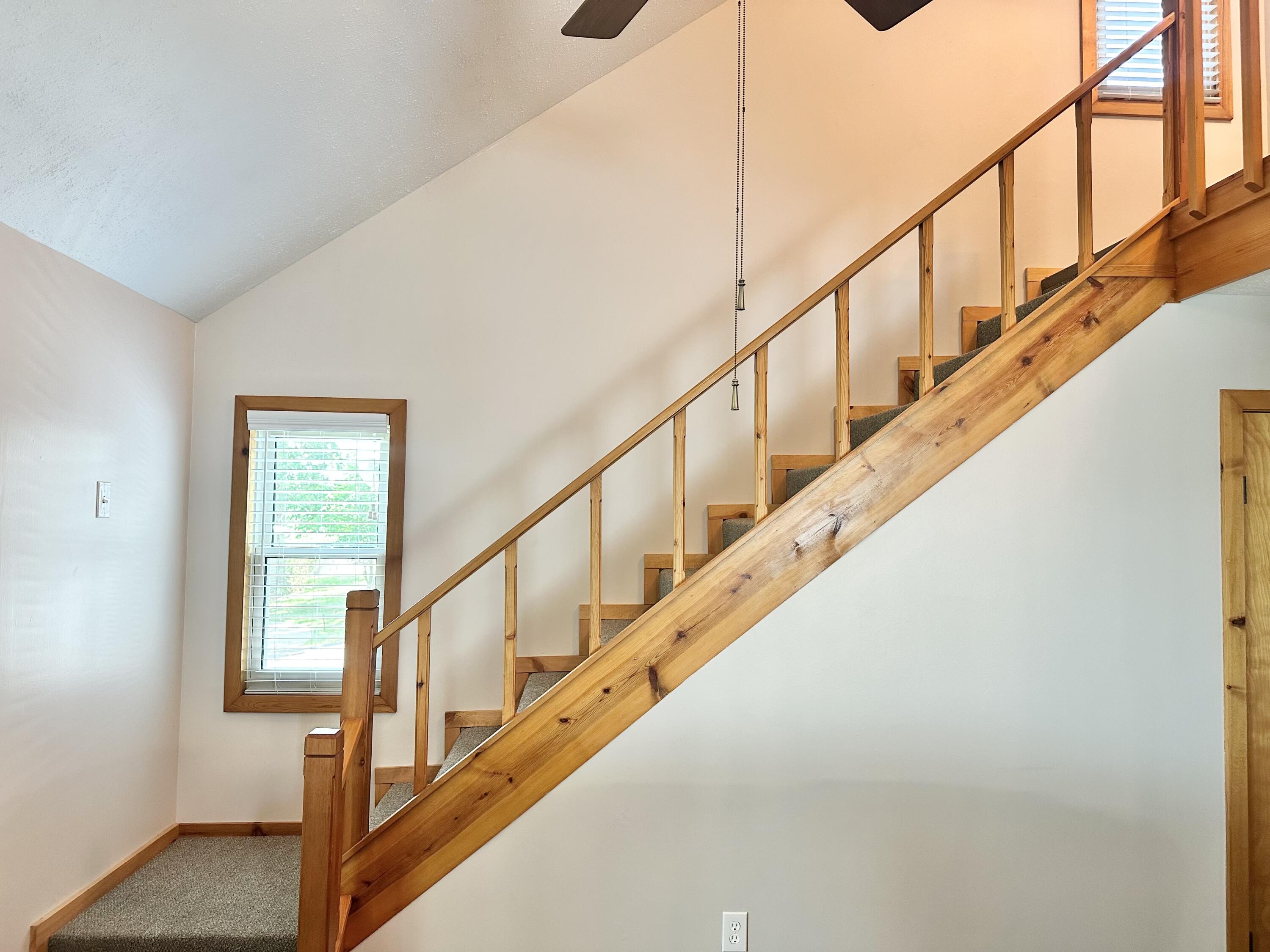 24804 Camelot Drive Property Photo 29