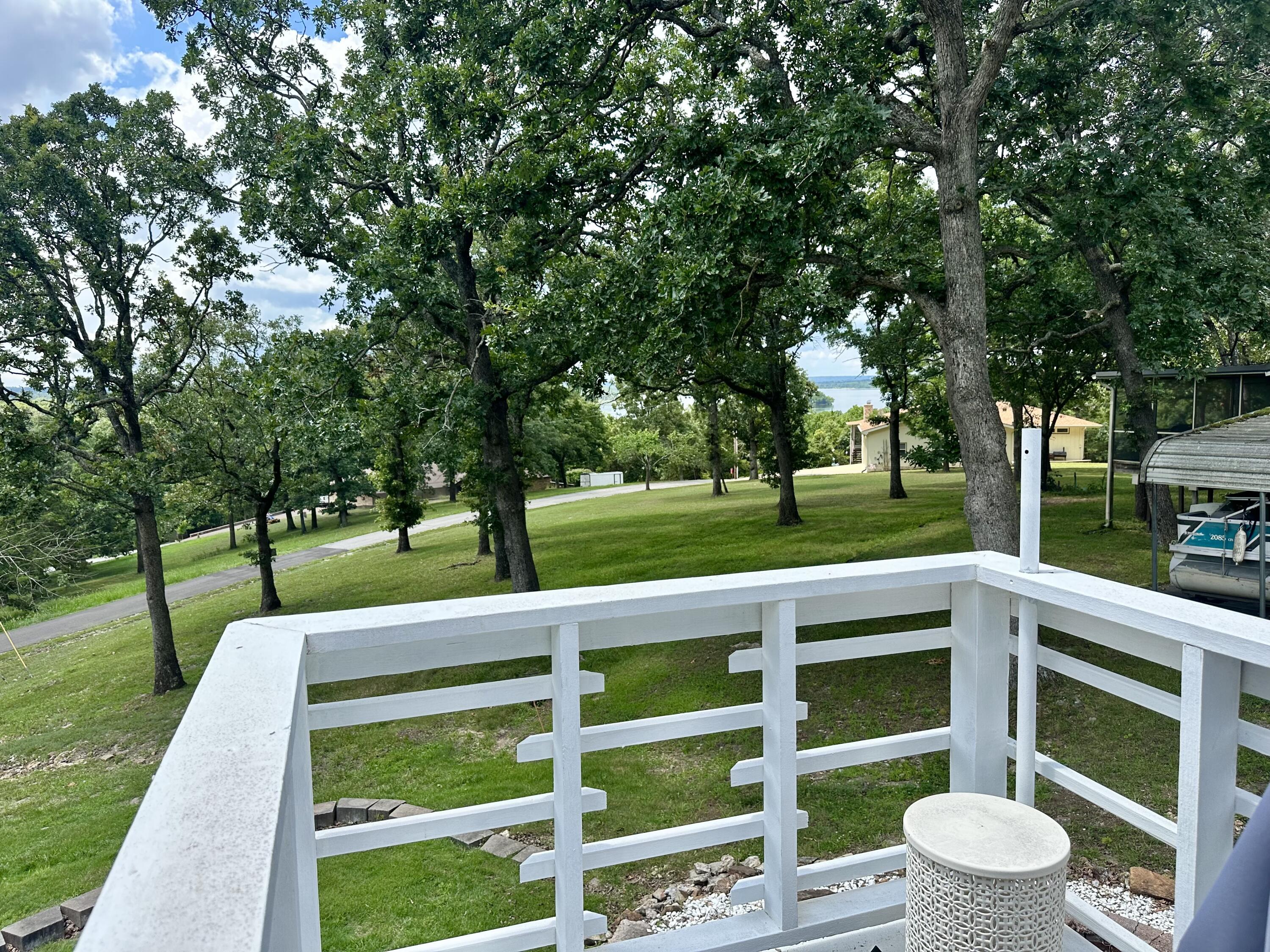 24804 Camelot Drive Property Photo 54
