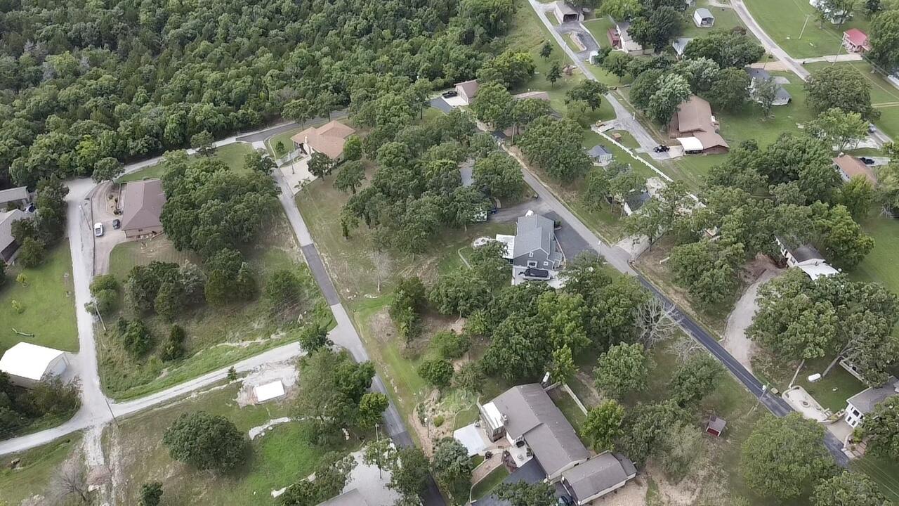 24804 Camelot Drive Property Photo 65