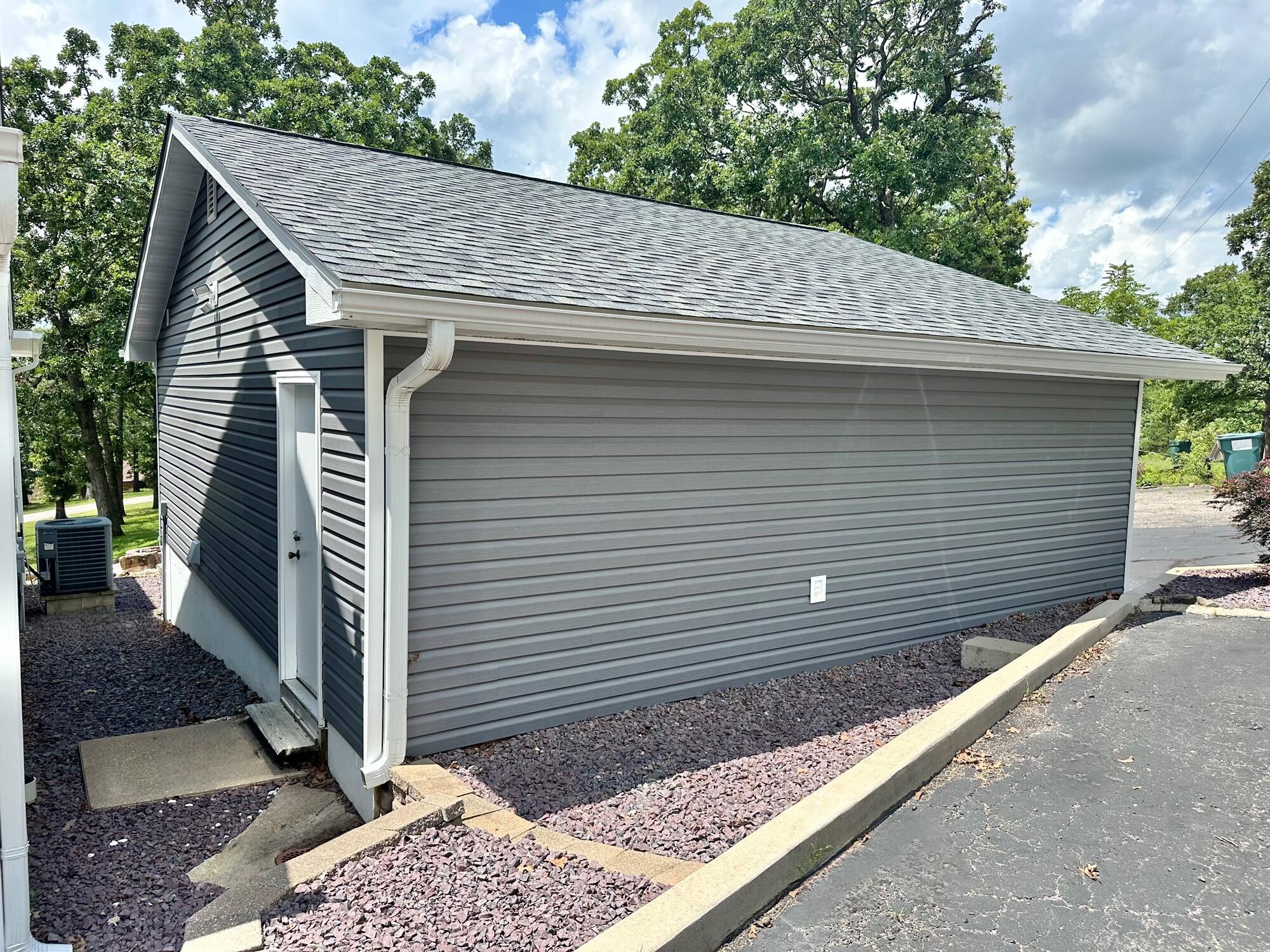 24804 Camelot Drive Property Photo 68