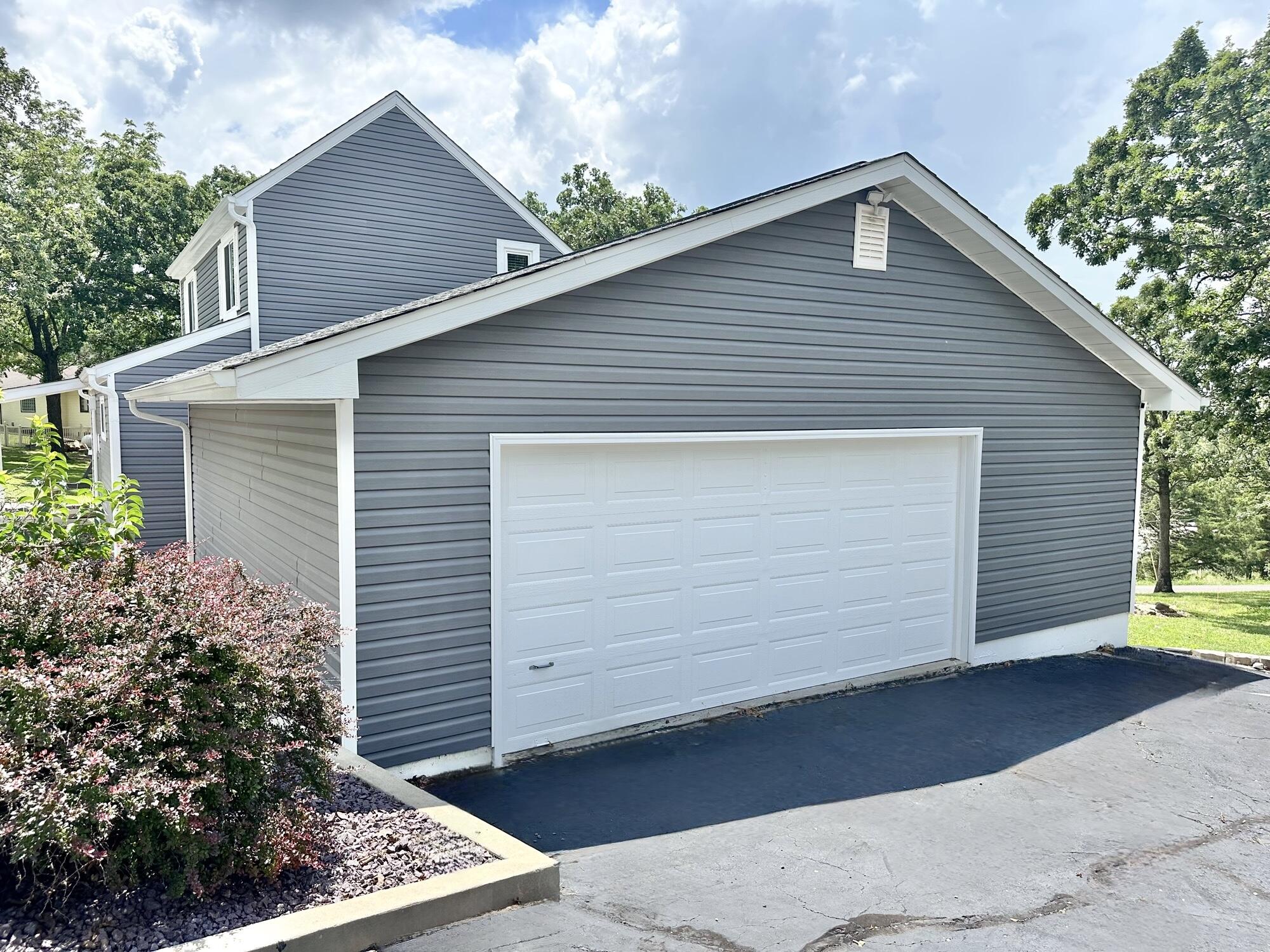 24804 Camelot Drive Property Photo 70