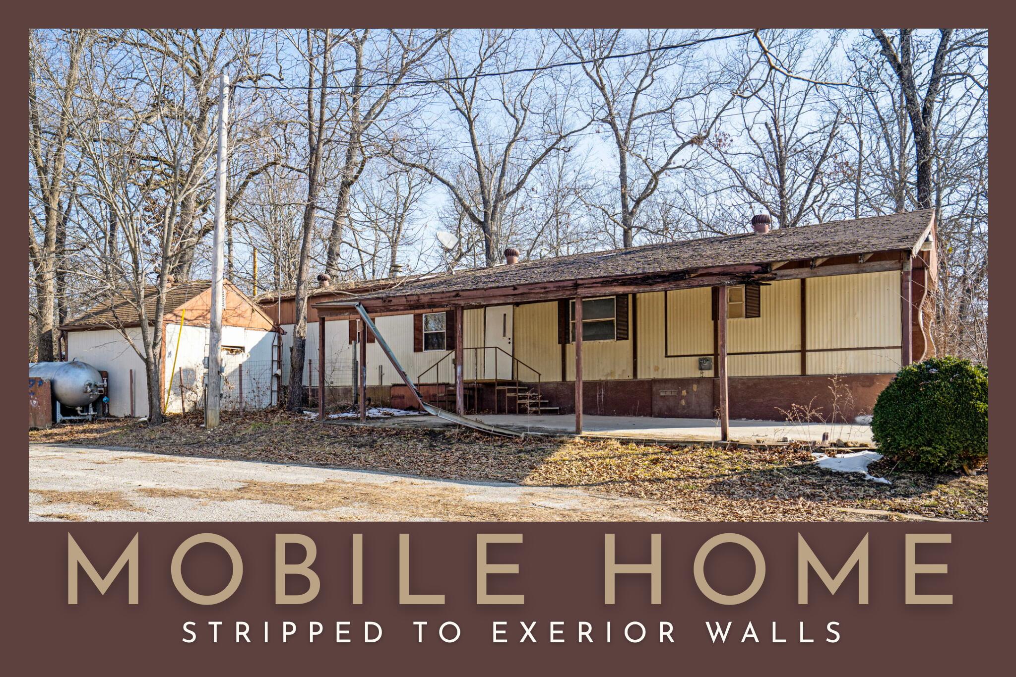 4017 White Oak Road Property Photo 1