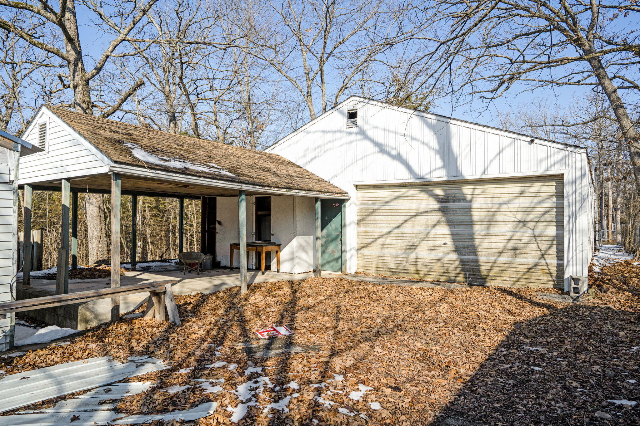 4013 White Oak Road Property Photo 2