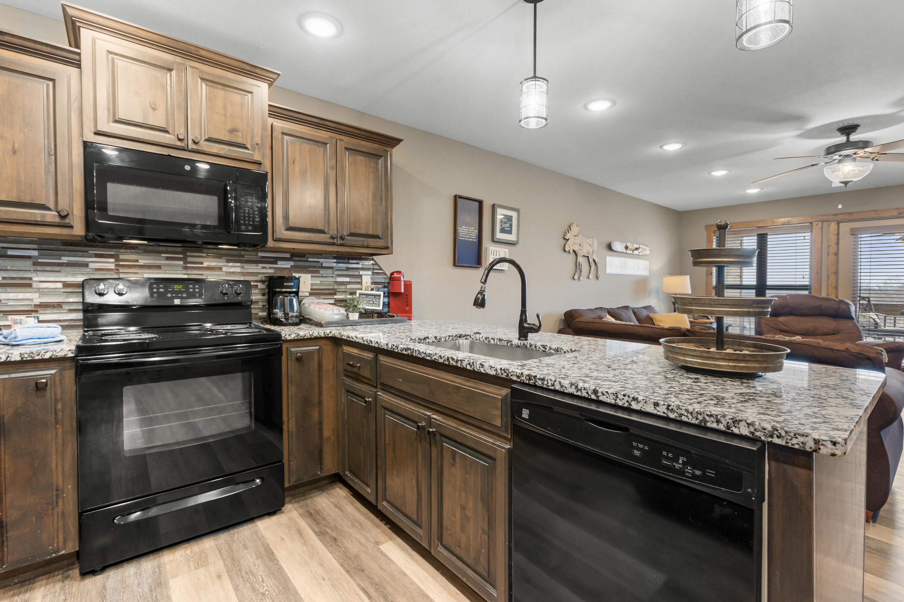 172 Dogwood Park Trail 1110 Property Photo 4