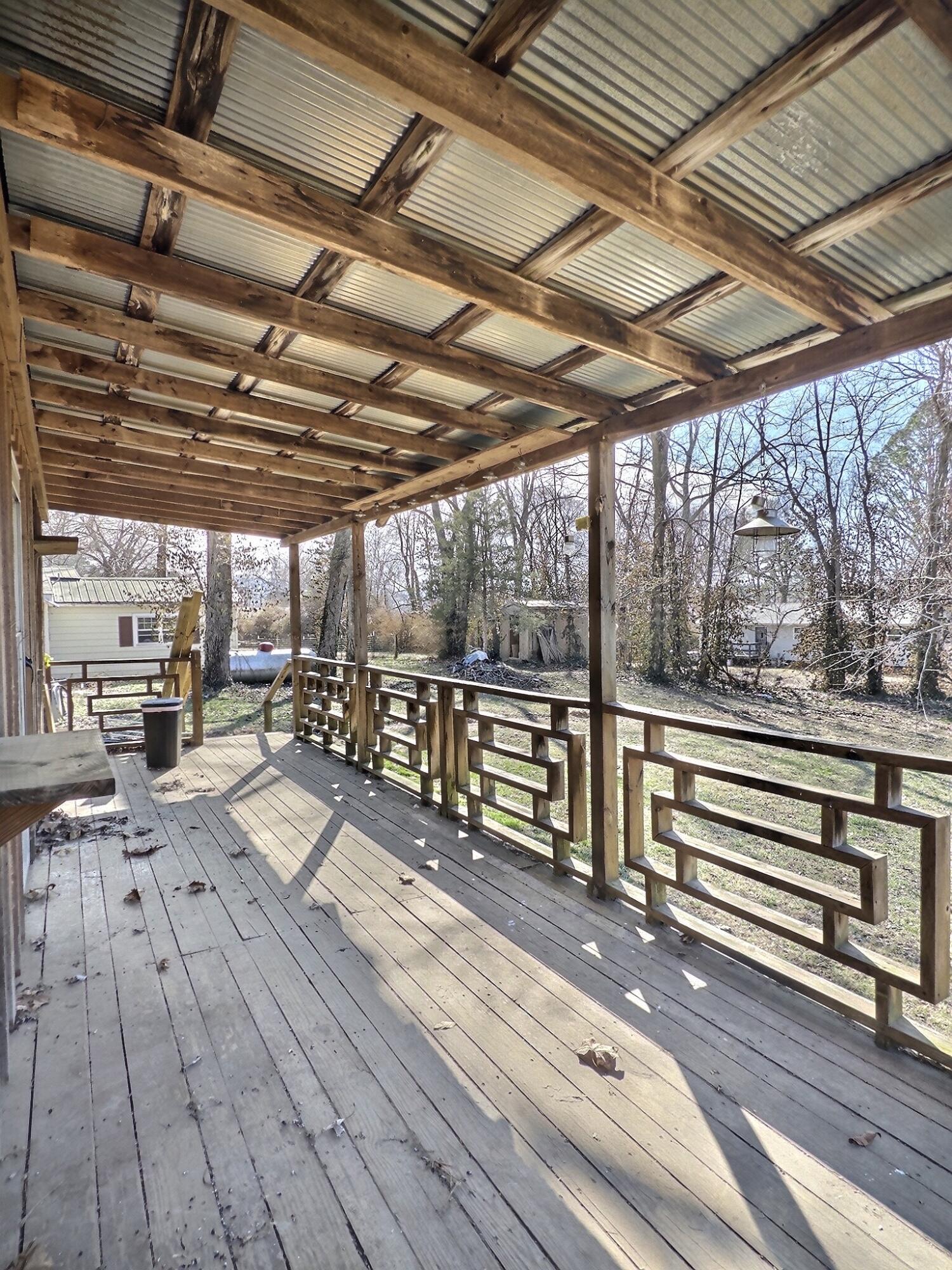 1004 Joyce Street Property Photo 22